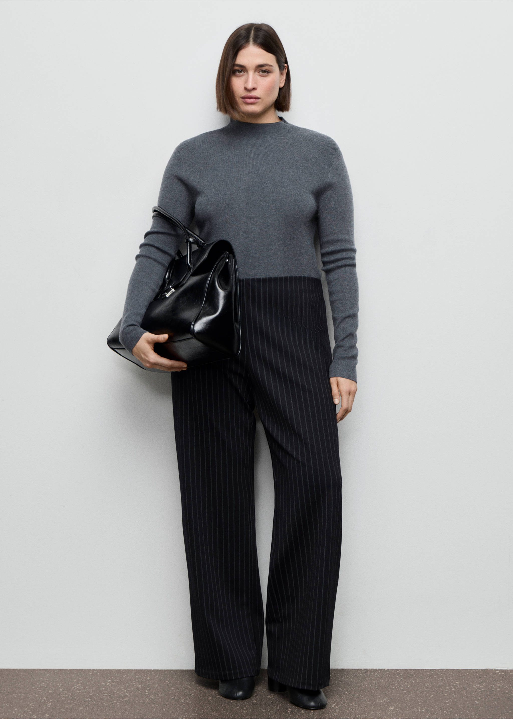 سروال مستقيم بخطوط بيضاء - تفاصيل المنتج 3, أزرق غامق. Ref: 27091278-00.