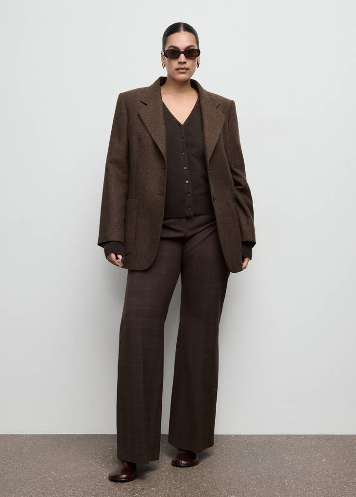 V-neck knitted cardigan — Chocolate
