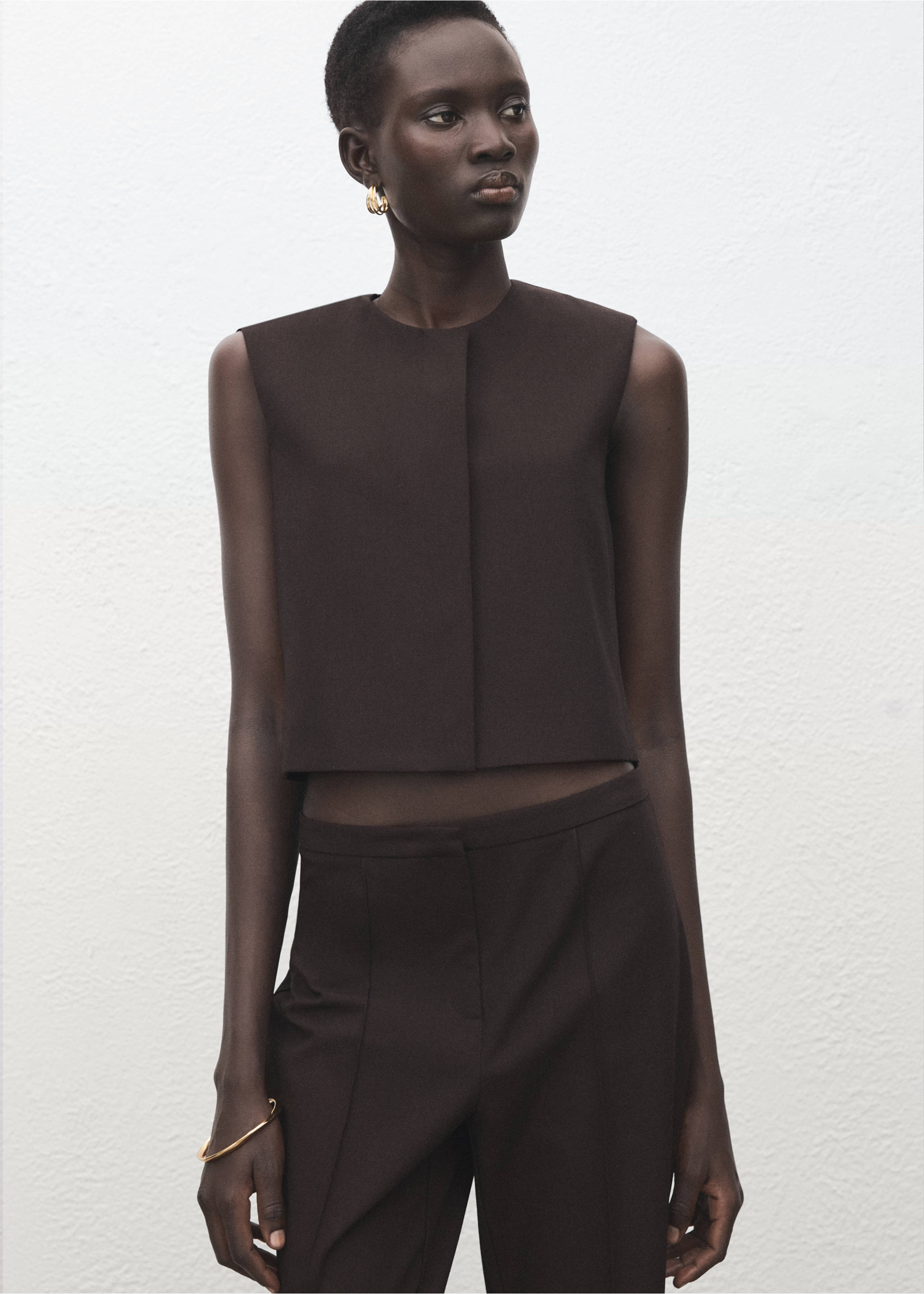 Low-rise flared trousers - Details of the article 1, Grey. Ref: 27091281-00.