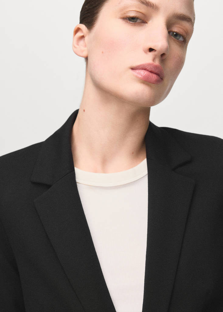 Fitted suit blazer — Black