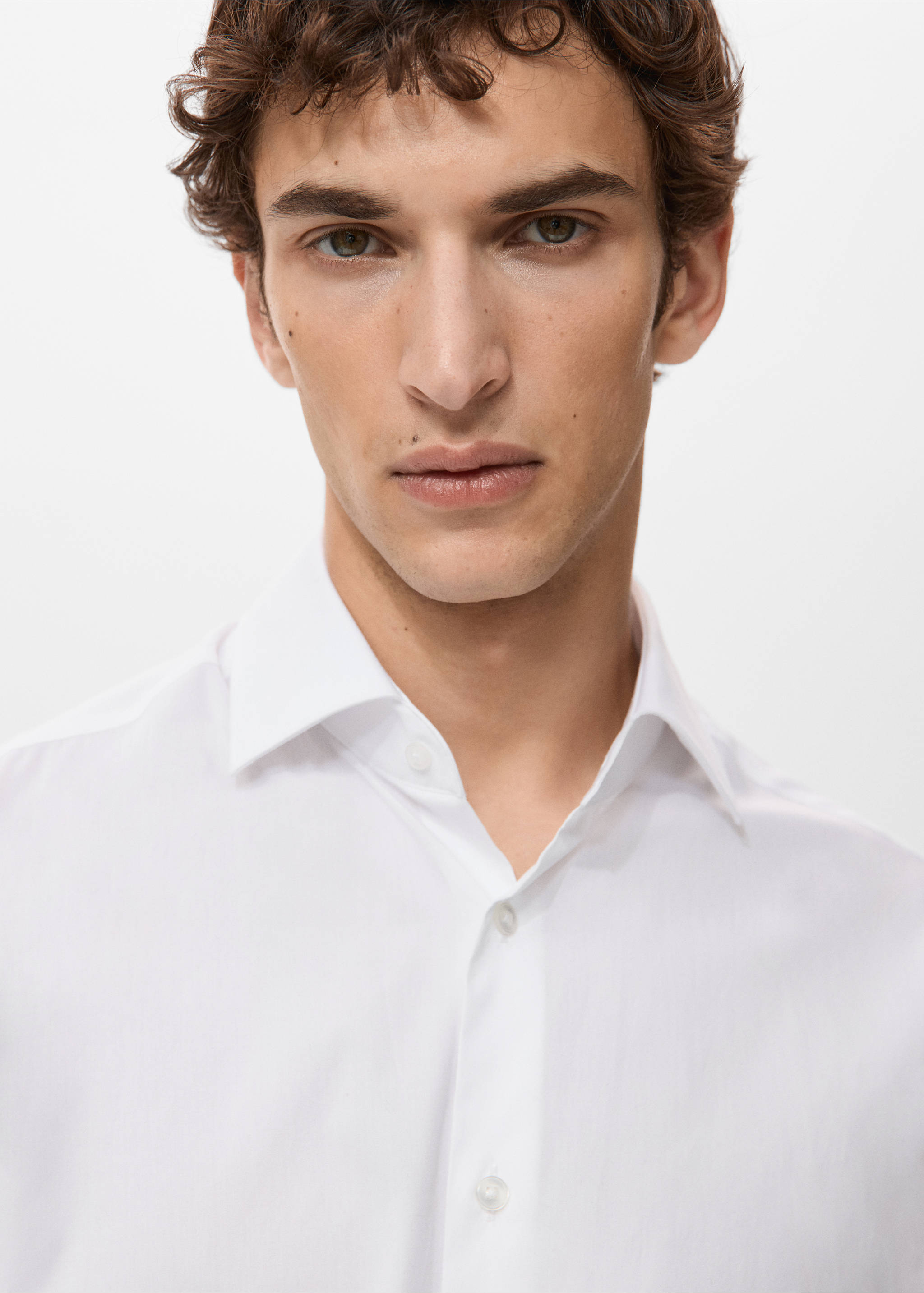 ‏قميص أكسفورد باكمام قصيرة منتظم - تفاصيل المنتج 1, أبيض. Ref: 27091290-00.