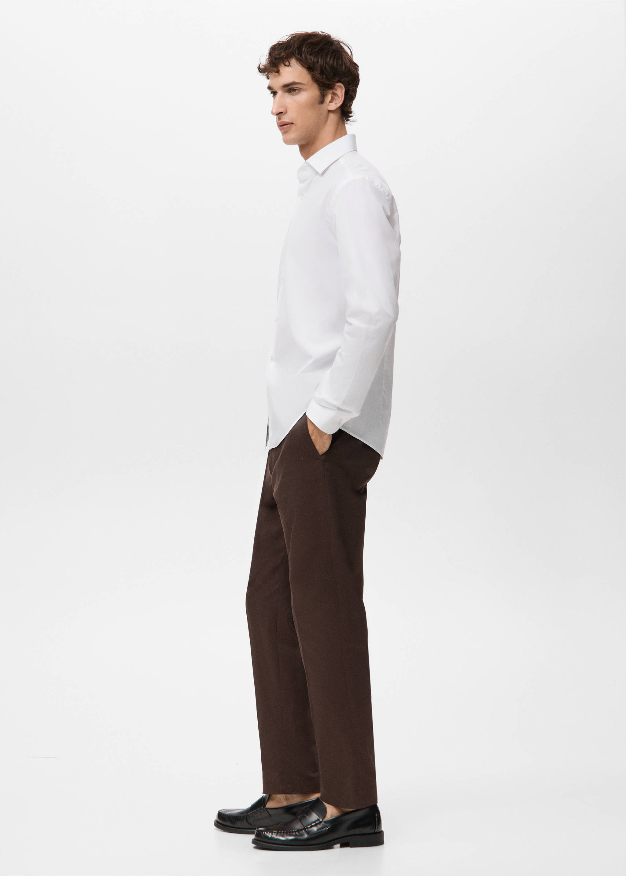 ‏قميص أكسفورد باكمام قصيرة منتظم - تفاصيل المنتج 2, أبيض. Ref: 27091290-00.