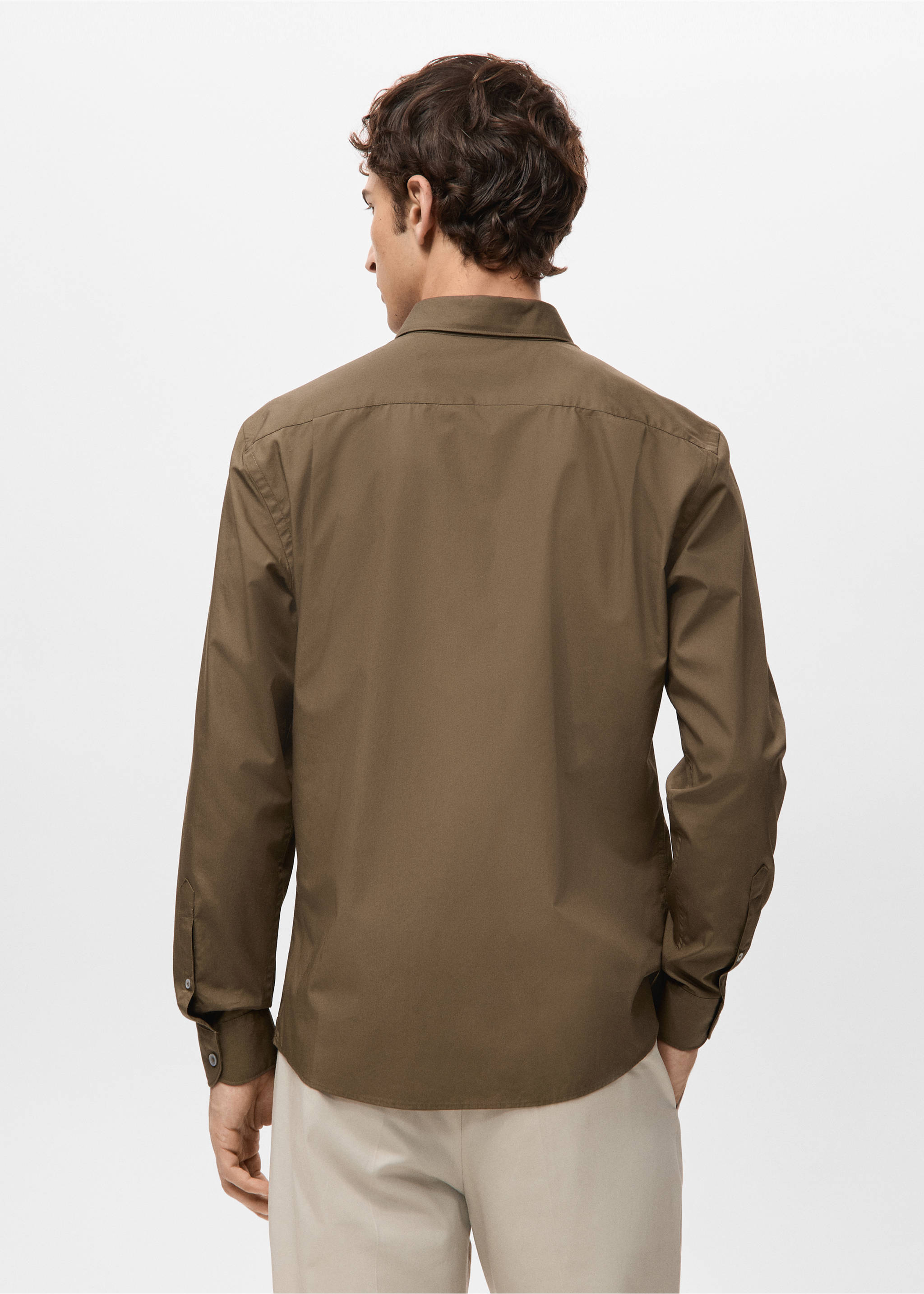 Πουκάμισο 100% βαμβάκι regular fit - Πίσω όψη προϊόντος, Καφέ Ταμπάκο. Ref: 27091290-00.