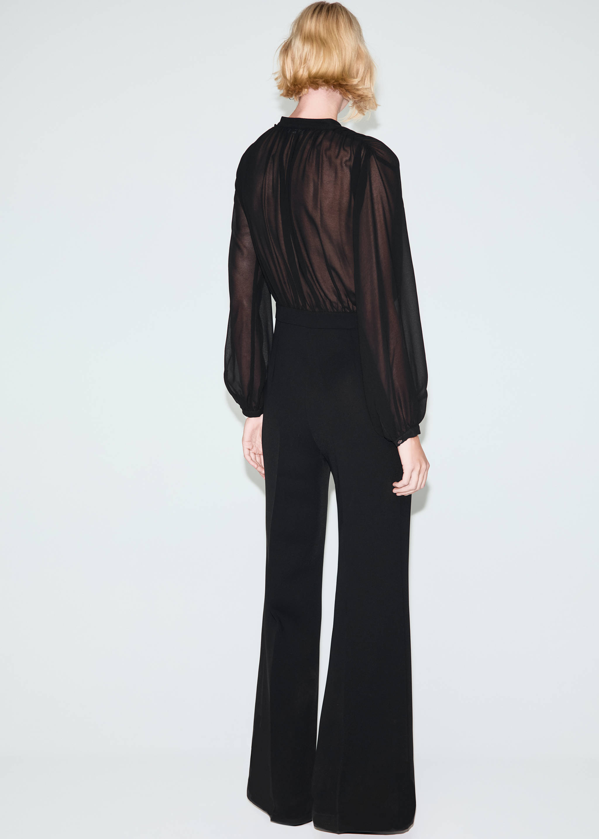 Combined V-neck jumpsuit - Reverse of the article