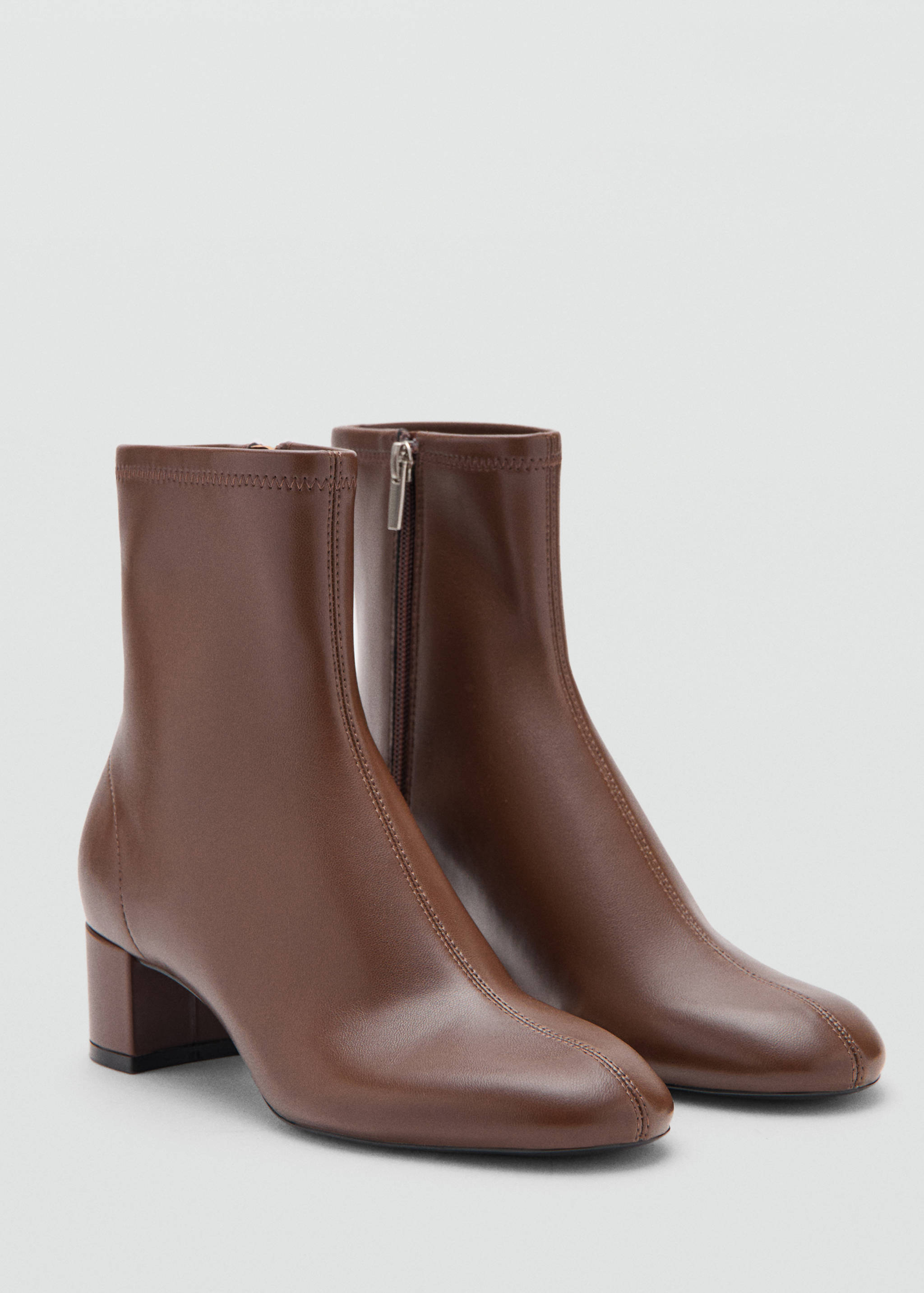 Round-toe block-heel ankle boots - Medium plane