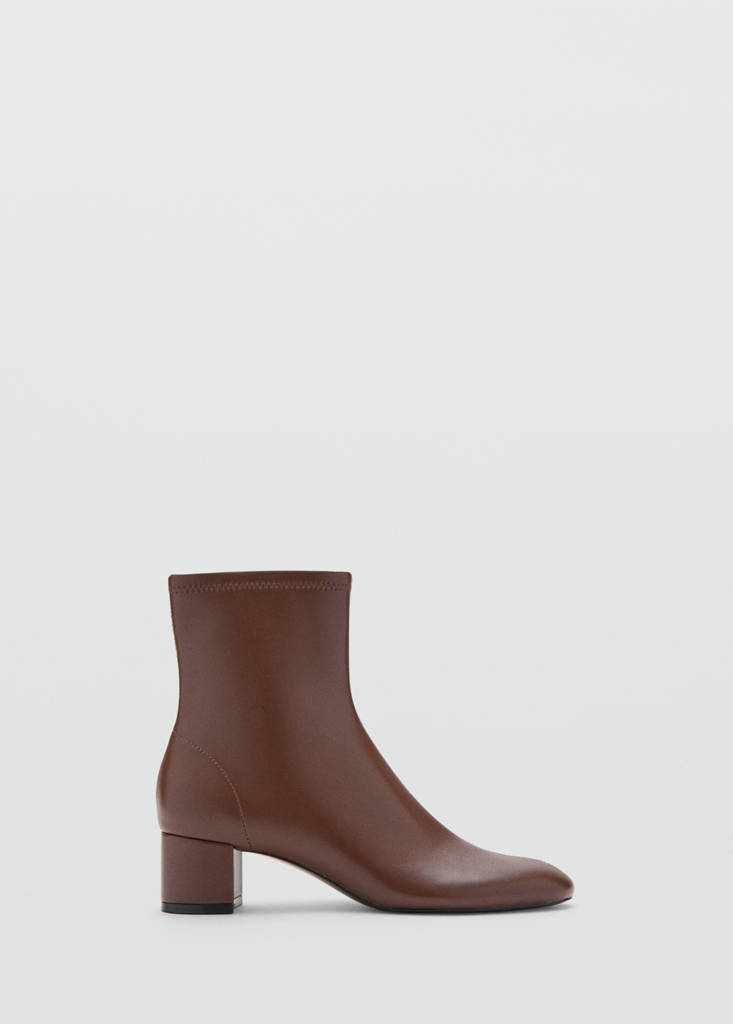 Round-toe block-heel ankle boots — Chocolate