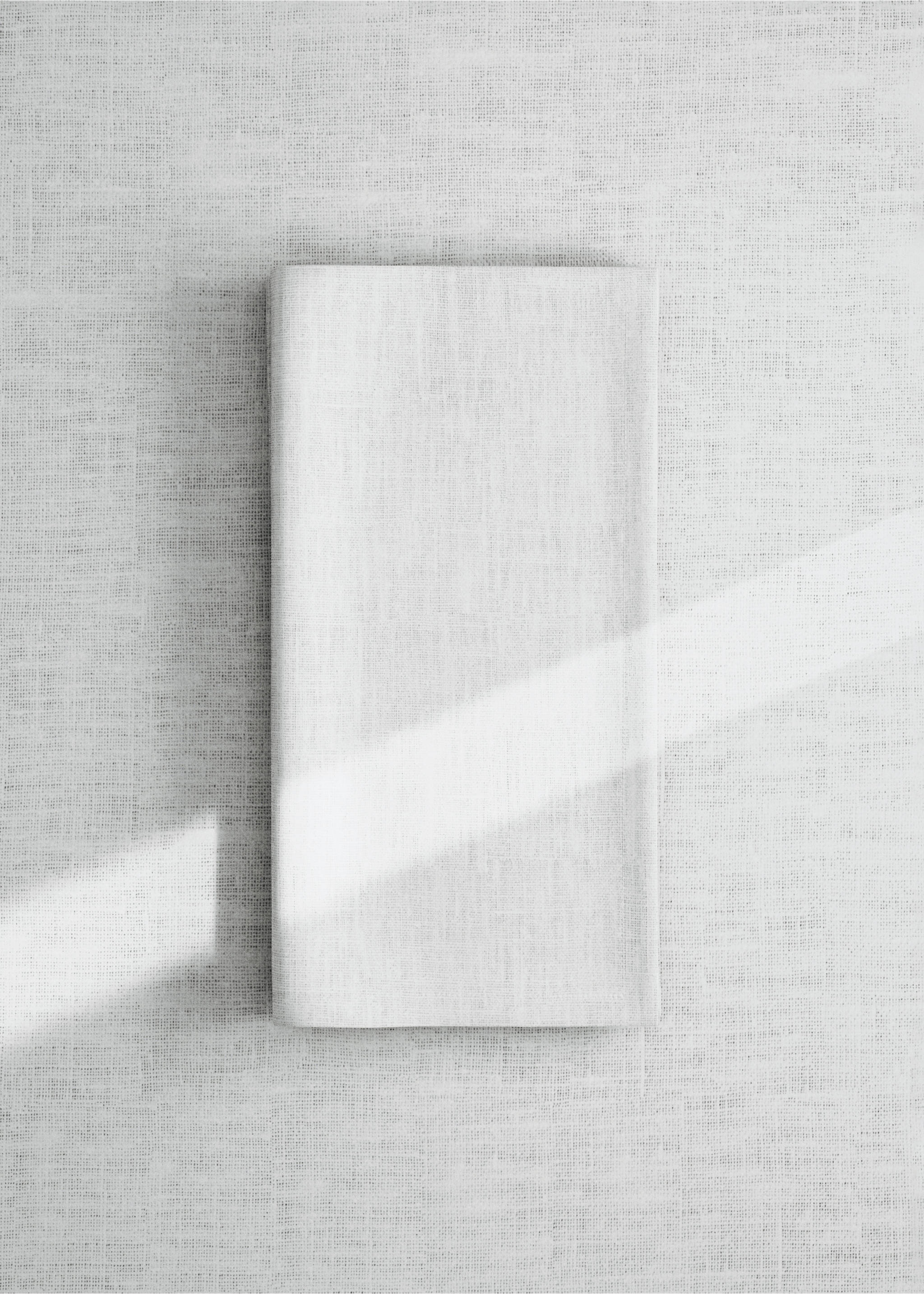 100% linen napkins - General plane, White. Ref: 27091304-00.