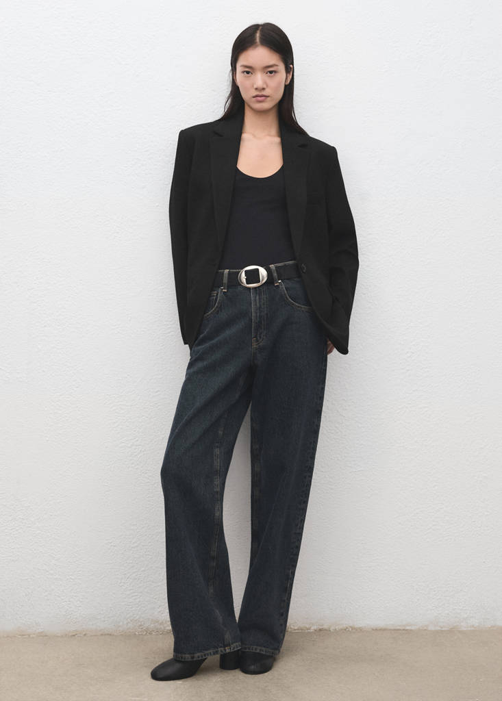 Straight suit jacket with lapel pockets — Black