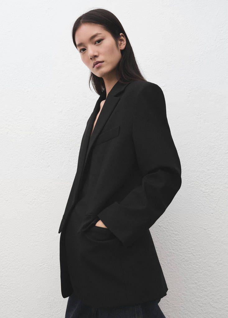 Straight suit jacket with lapel pockets — Black