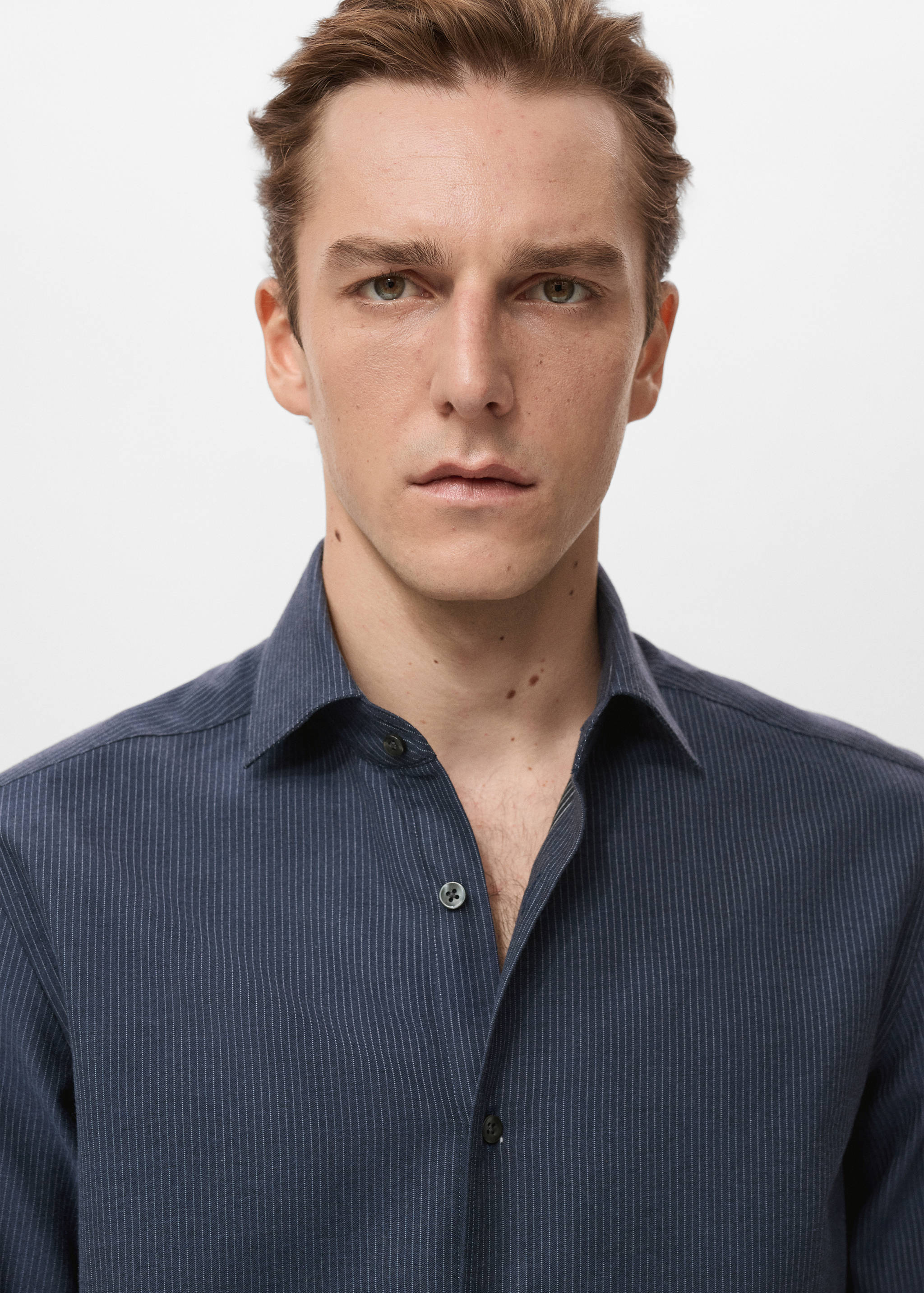 100% cotton regular-fit striped shirt - Details of the article 1