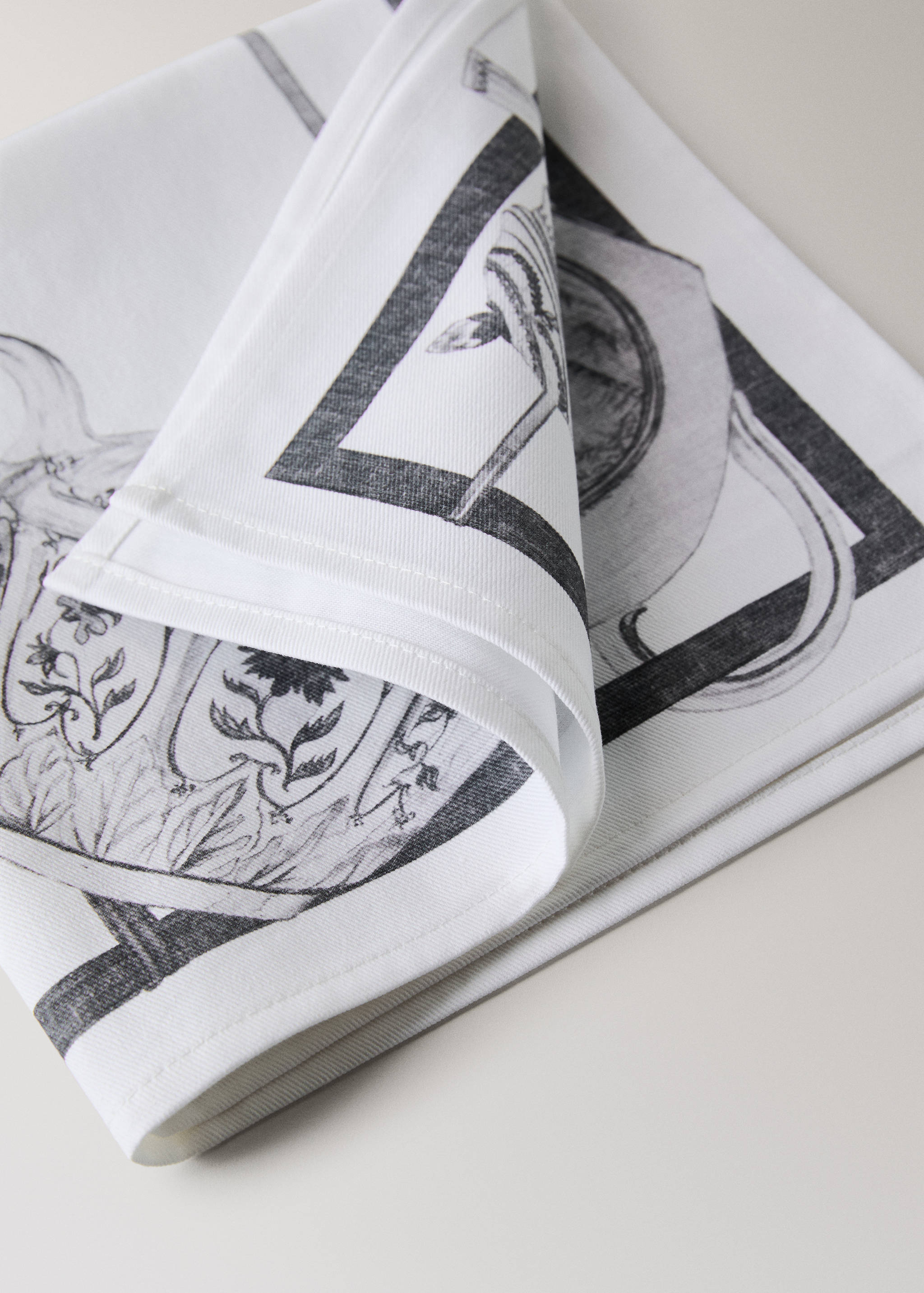 Cotton napkins with mug print - Details of the article 2