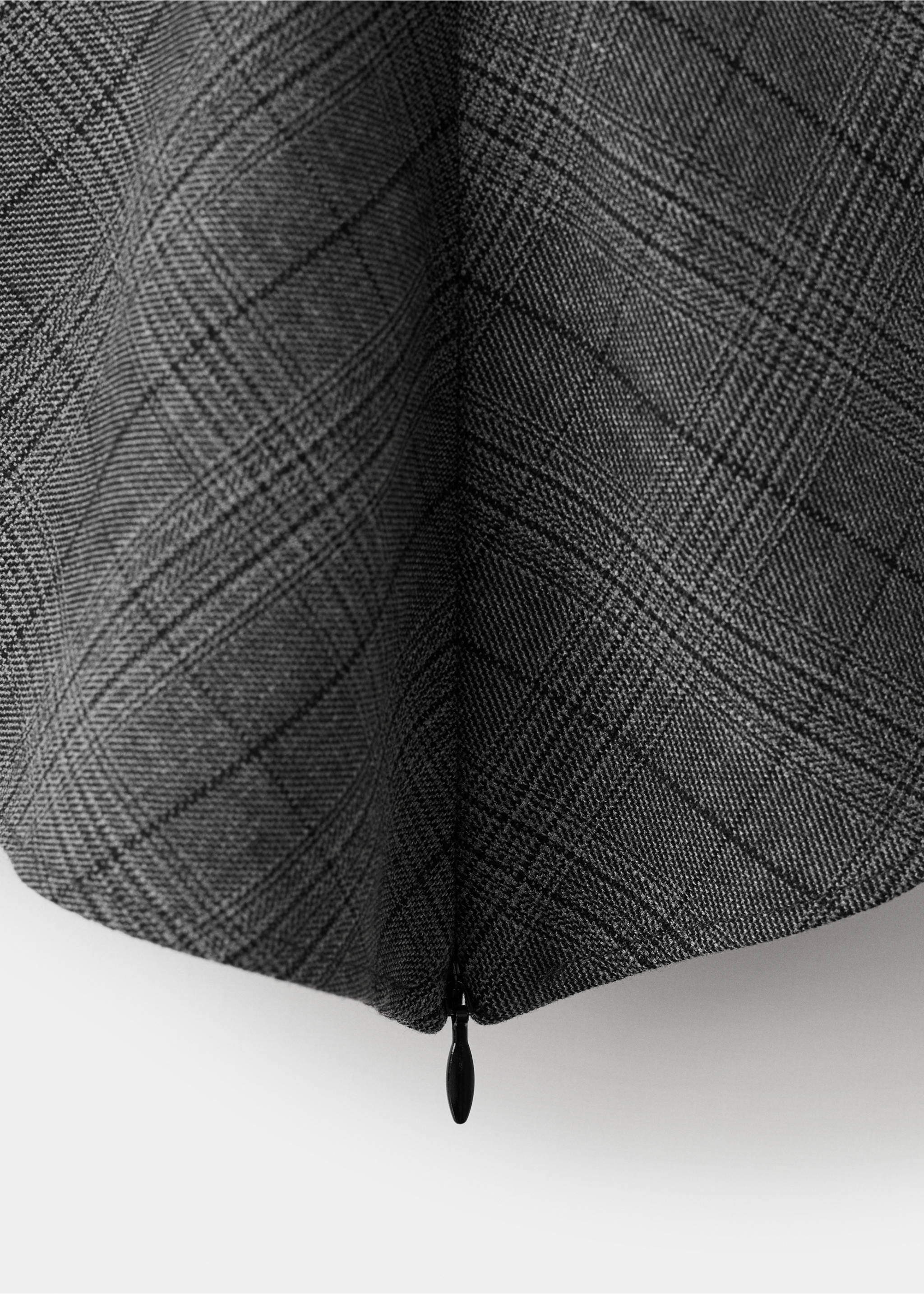 Asymmetrical check top - Details of the article 0, Grey. Ref: 27091338-00.