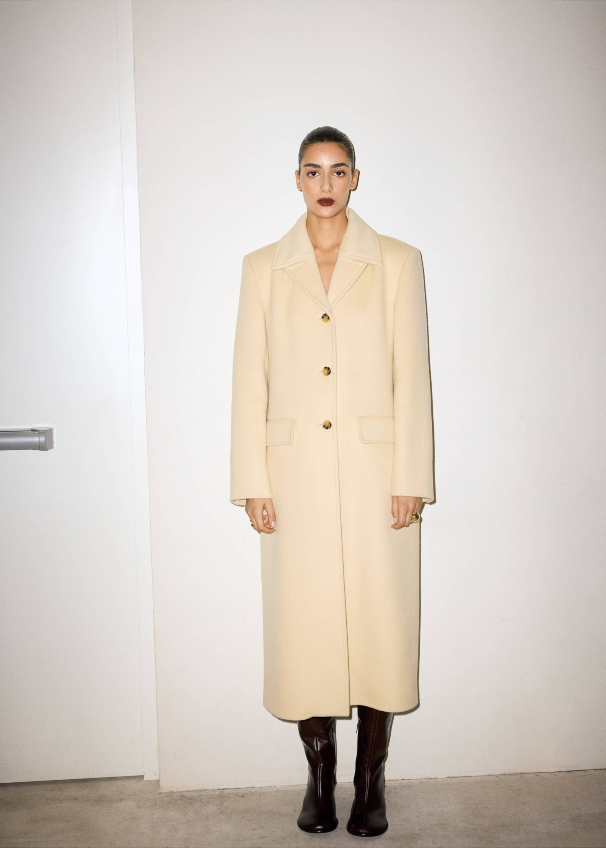 High heel leather boot - Details of the article 9, Chocolate. Ref: 27091343-00.