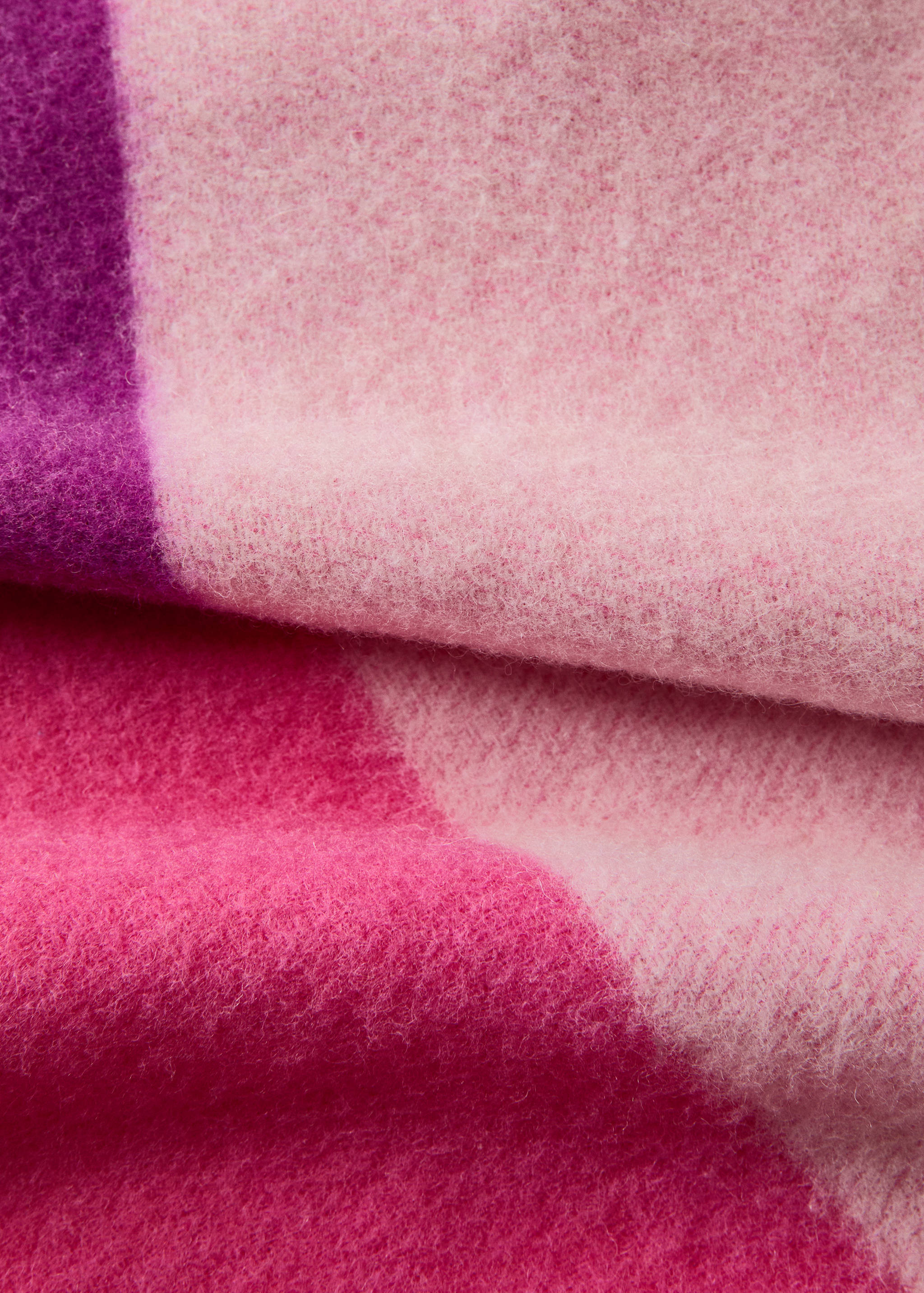 Wool and cotton blanket in colours - Details of the article 1