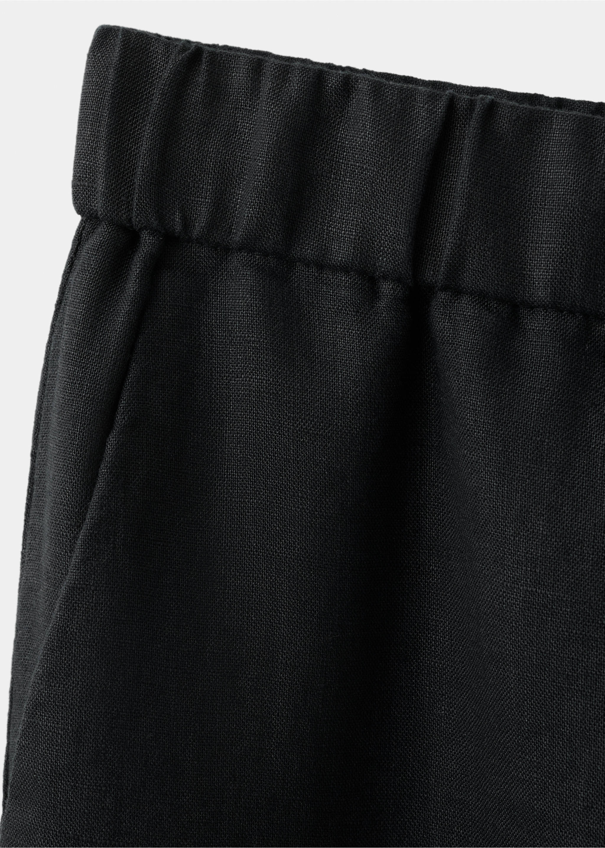 Linen trousers with buttons - Details of the article 8, Black. Ref: 27091349-00.