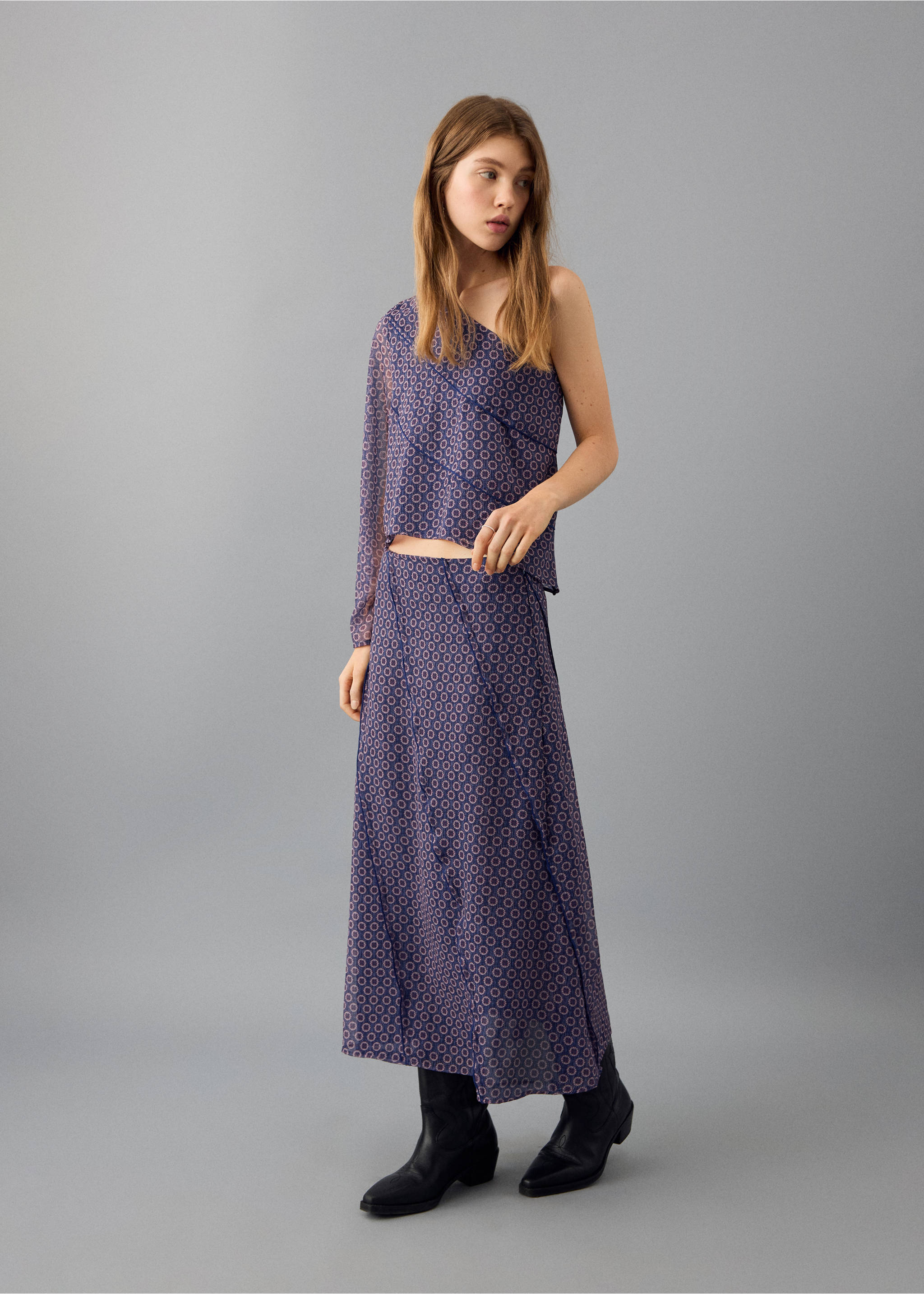 Floral long skirt - Details of the article 2, Navy. Ref: 27091510-00.