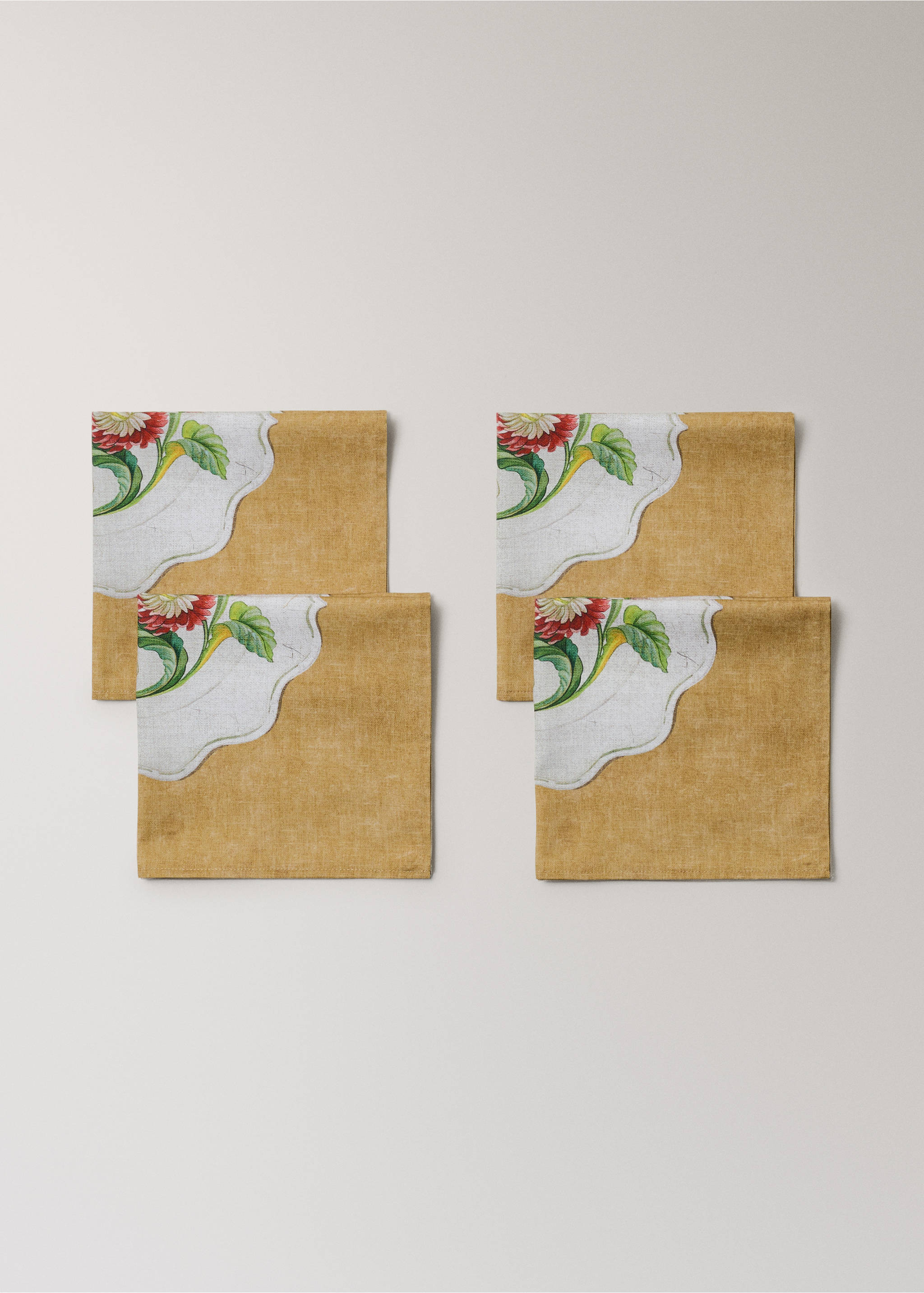 Cotton napkins with vintage porcelain elements - Details of the article 1, Mustard. Ref: 27091516-00.