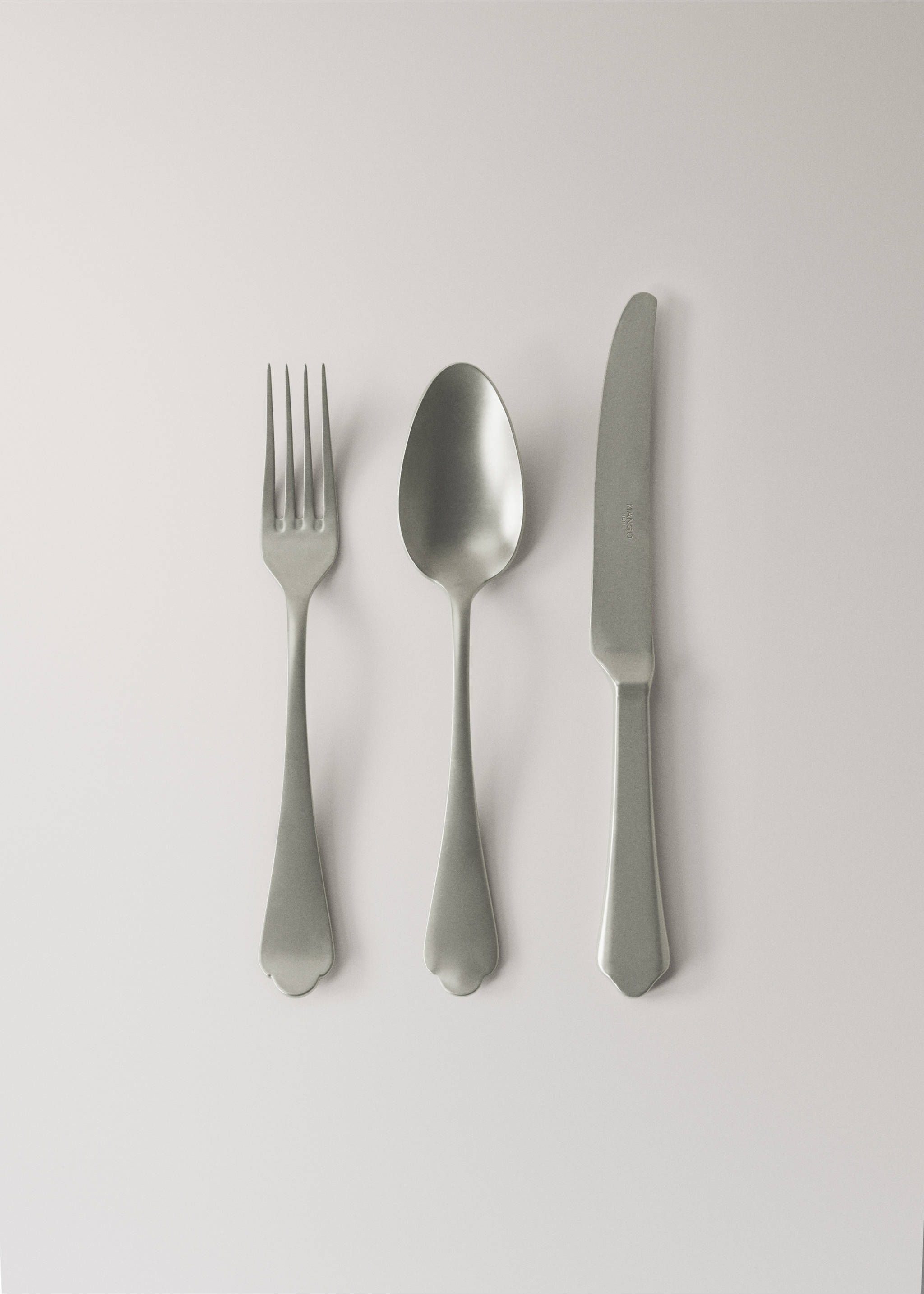 Three-piece matte stainless steel cutlery set - Article without model, Grey. Ref: 27091521-00.