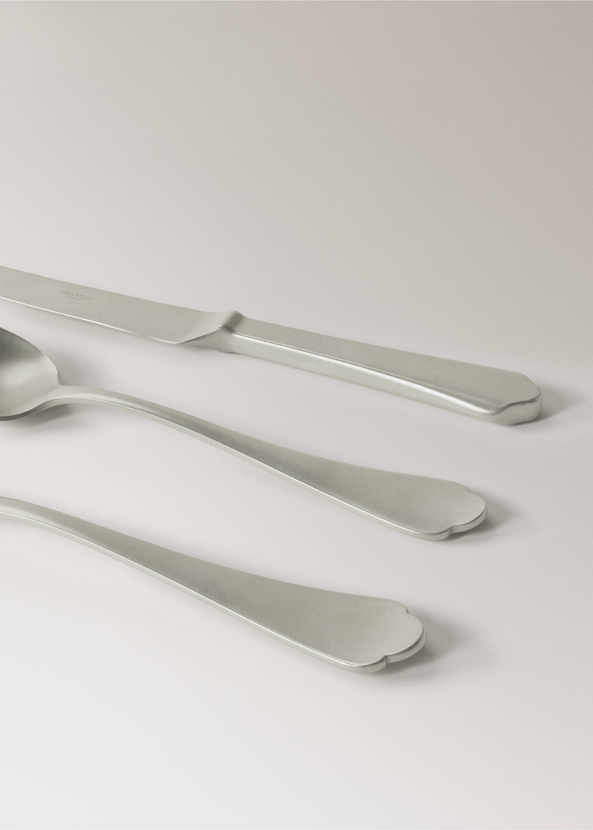 Three-piece matte stainless steel cutlery set - Details of the article 2, Grey. Ref: 27091521-00.