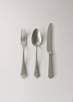Three-piece matte stainless steel cutlery set — Grey 5