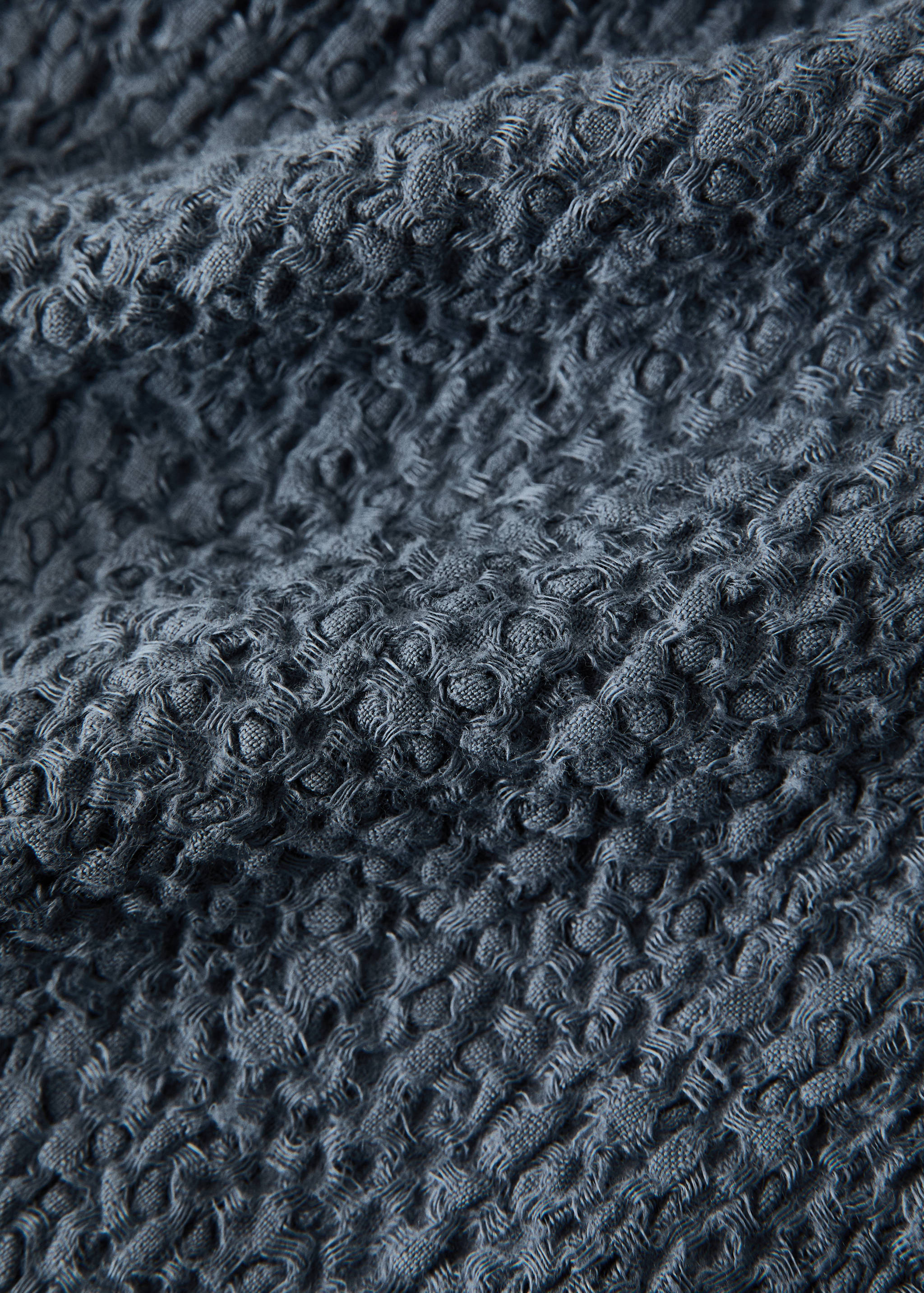 100% linen frayed blanket - Details of the article 1