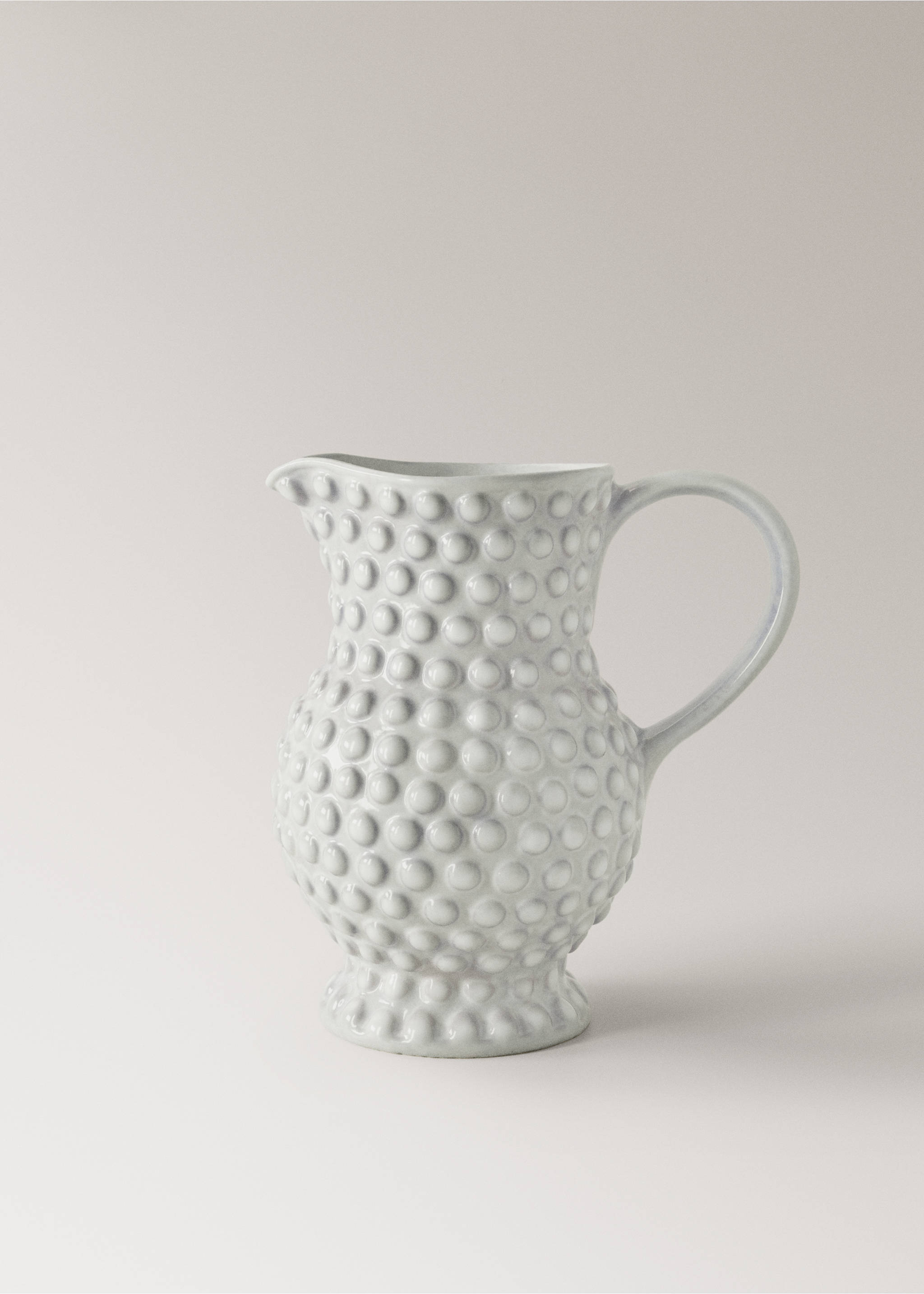 Textured stoneware jug - Article without model, White. Ref: 27091527-00.