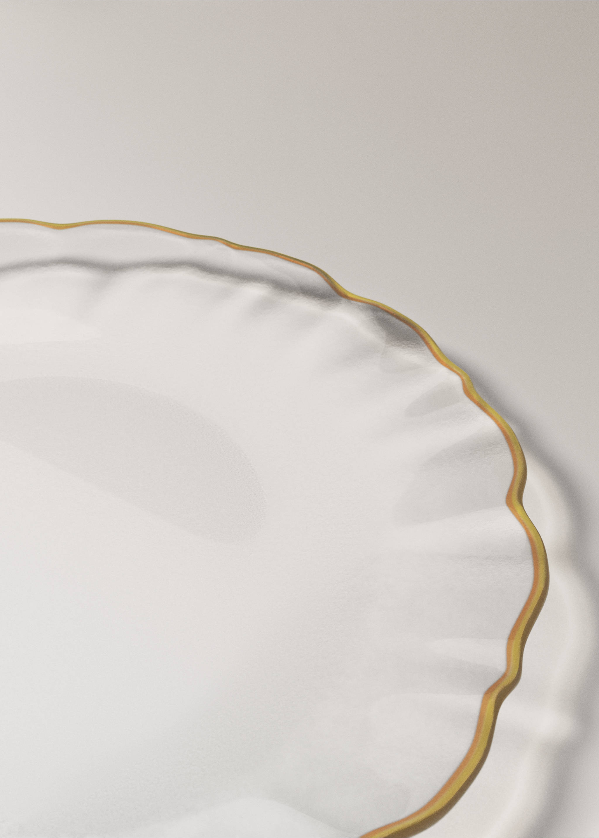 Flat glass contrast dinner plate - Details of the article 1, Ice Grey. Ref: 27091529-00.