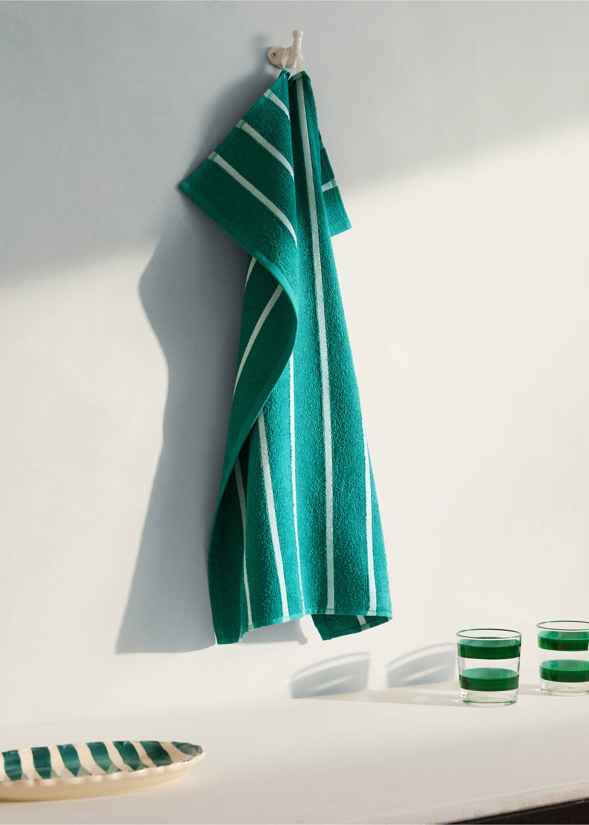 Contrast stripe terry cotton towel - General plane, Green. Ref: 27091530-00.