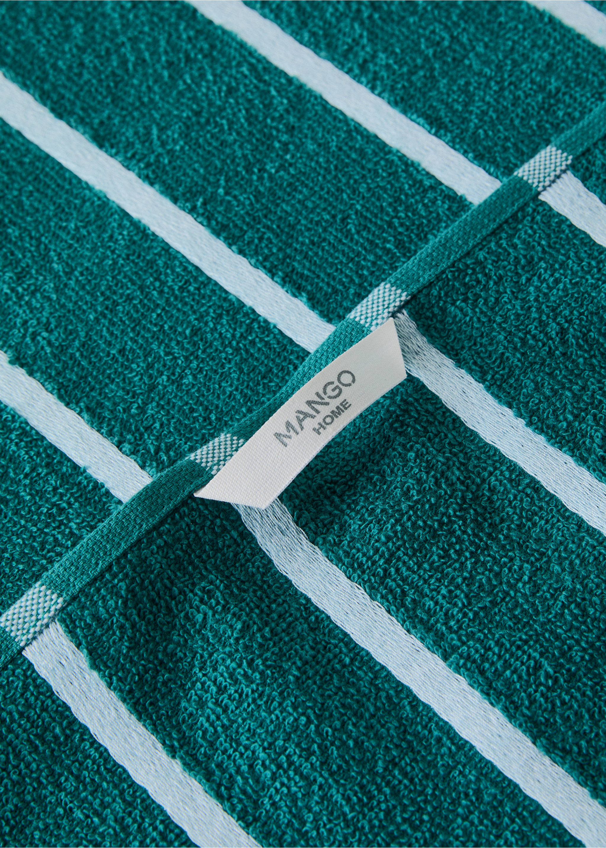 Contrast stripe terry cotton towel - Details of the article 1, Green. Ref: 27091530-00.