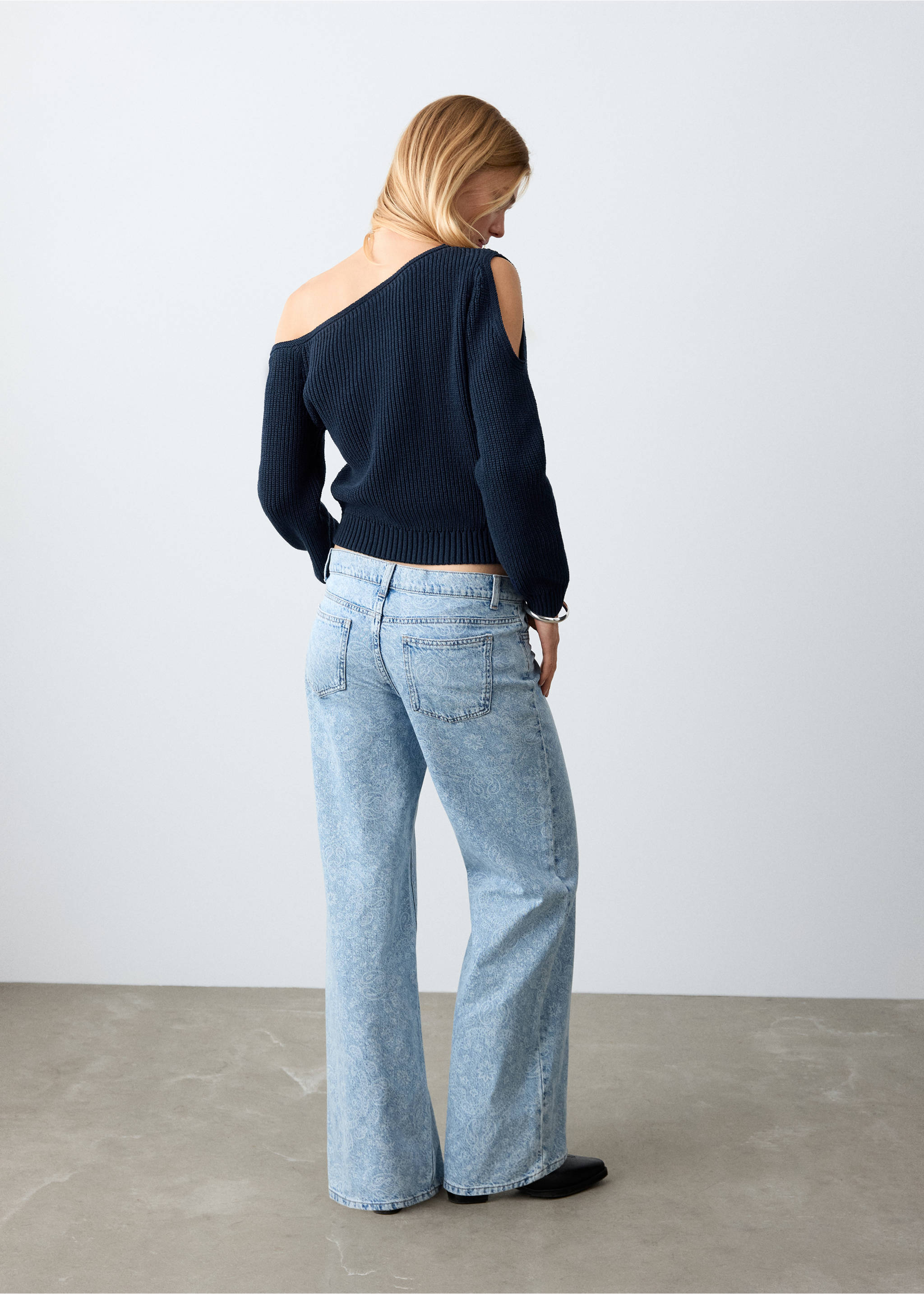 Asymmetric cut-out sweater - Reverse of the article, Navy. Ref: 27091535-00.