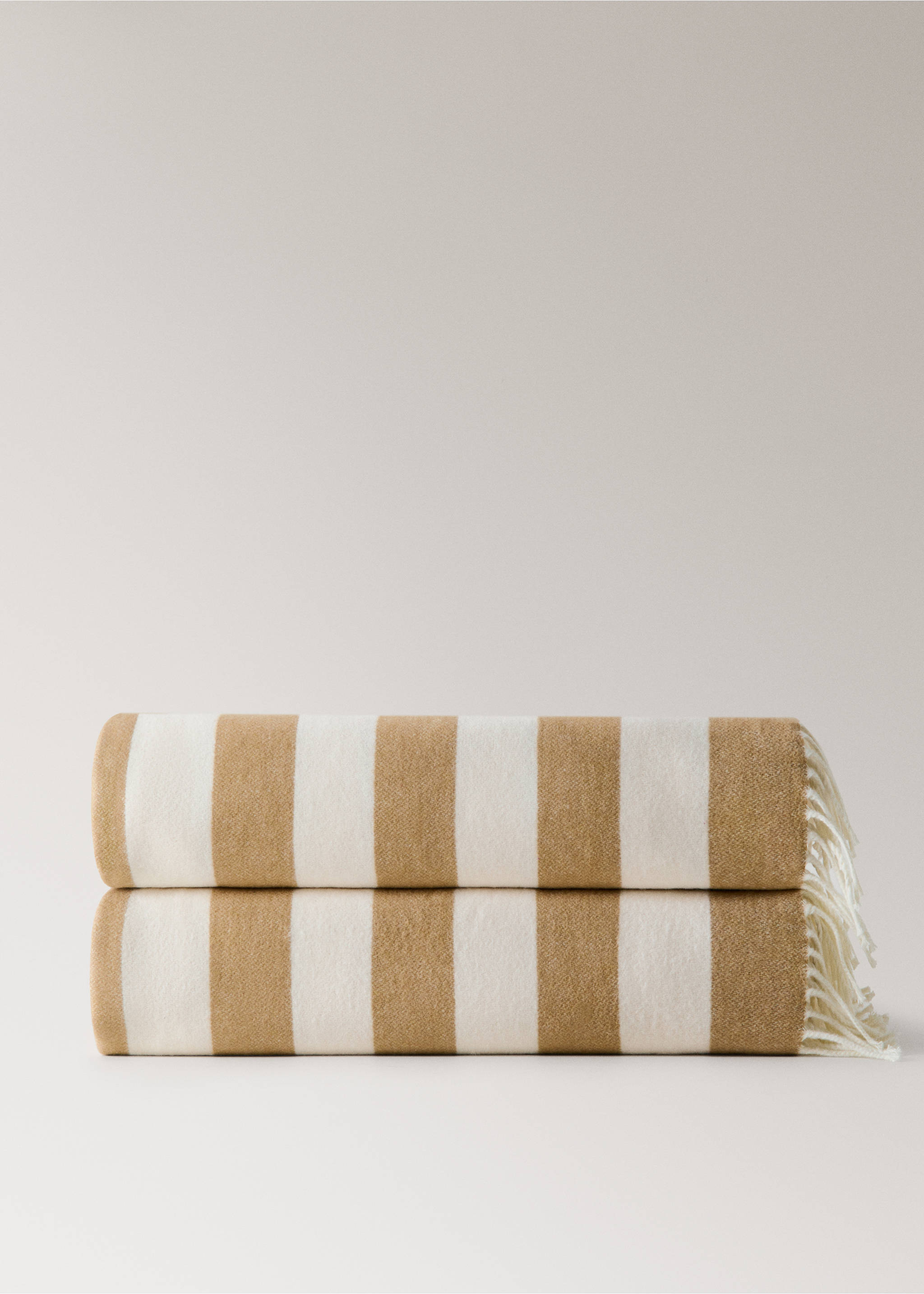 Manta de algodão às riscas com franjas - Artigo sem modelo, Amarelo. Ref: 27091536-00.