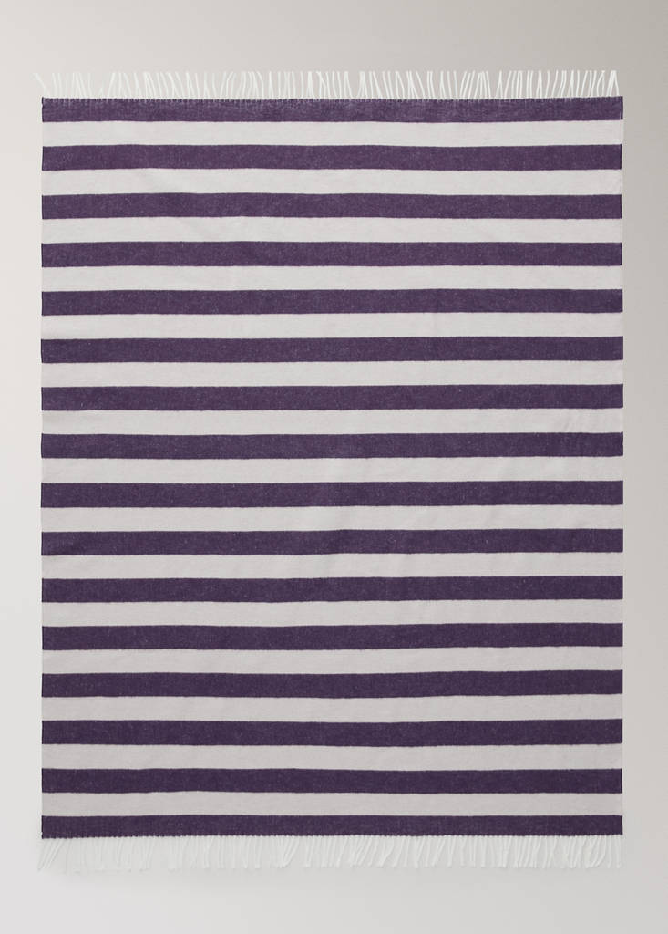 Striped cotton throw with tassels — Purple