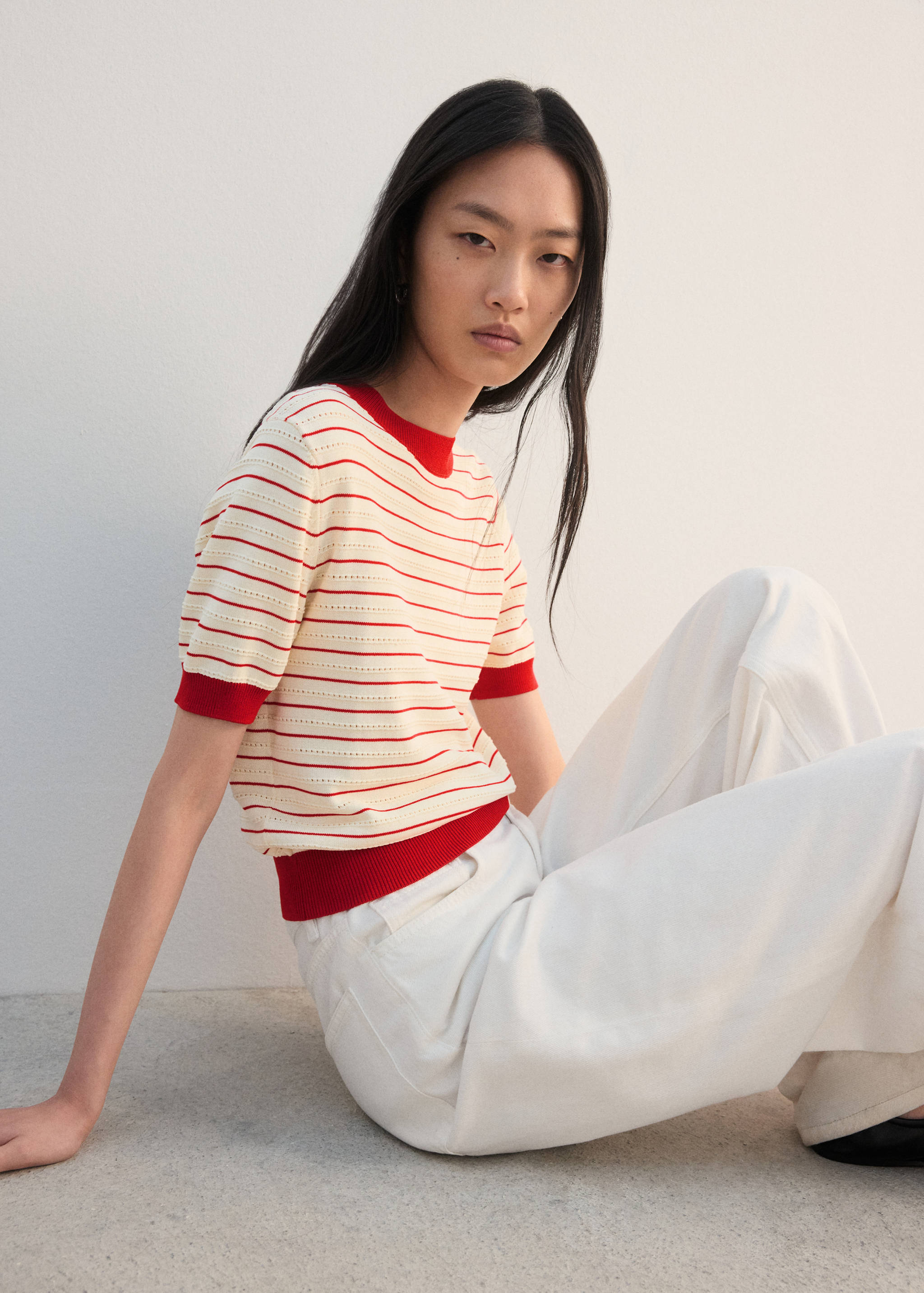 Striped short-sleeved sweater - Details of the article 2