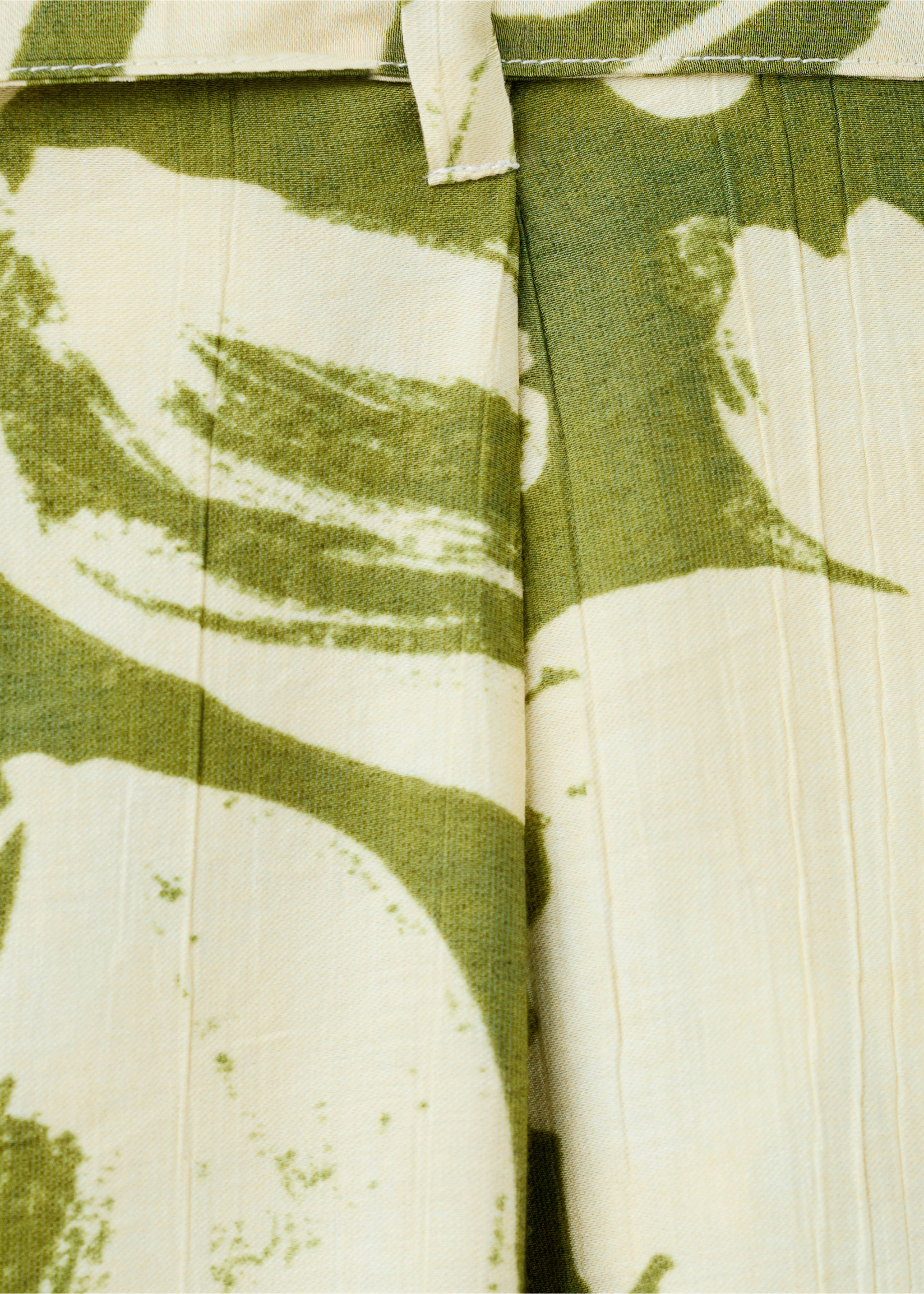 Floral print straight trousers - Details of the article 0, Green. Ref: 27092544-00.