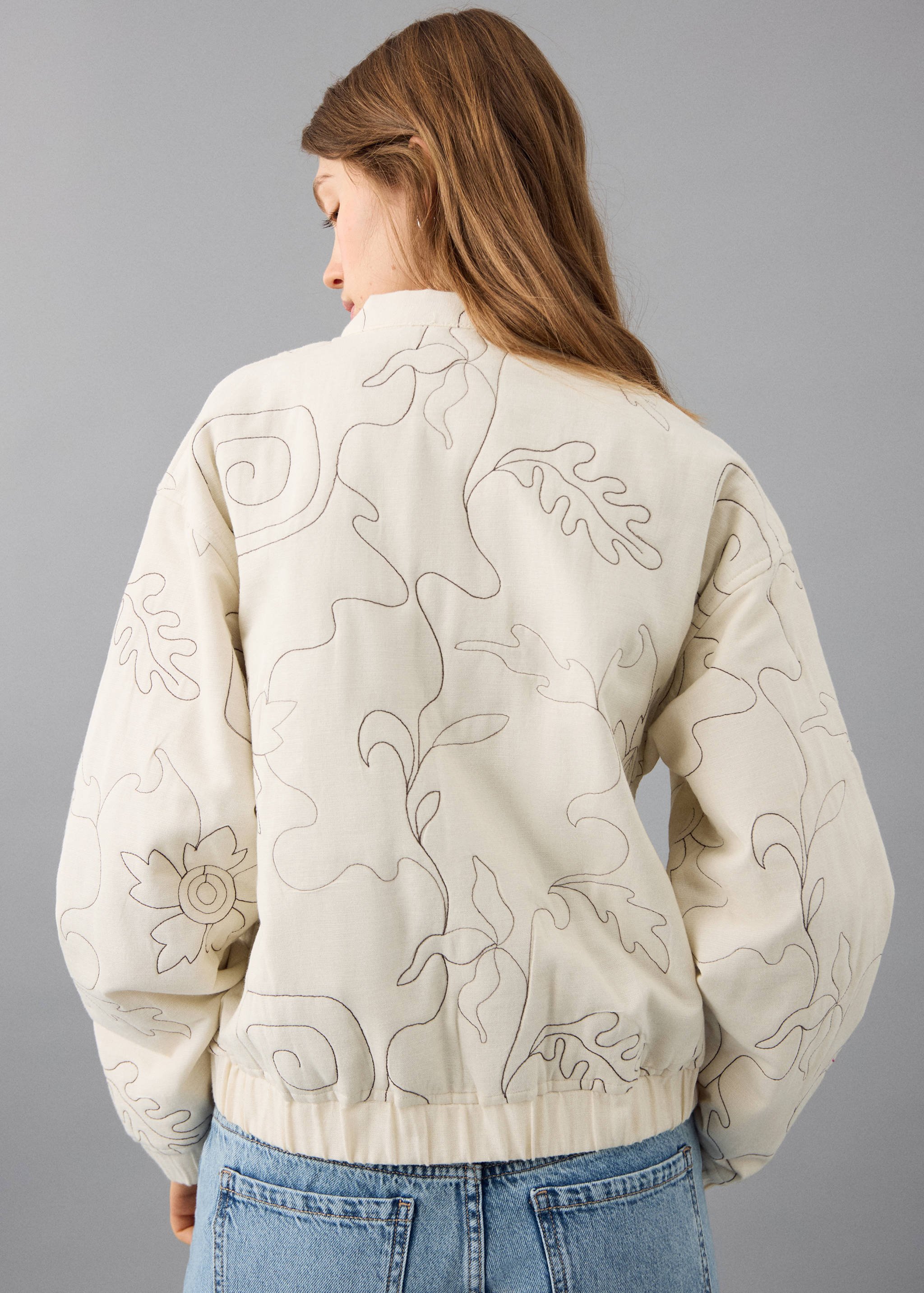 Embroidered quilted jacket - Reverse of the article