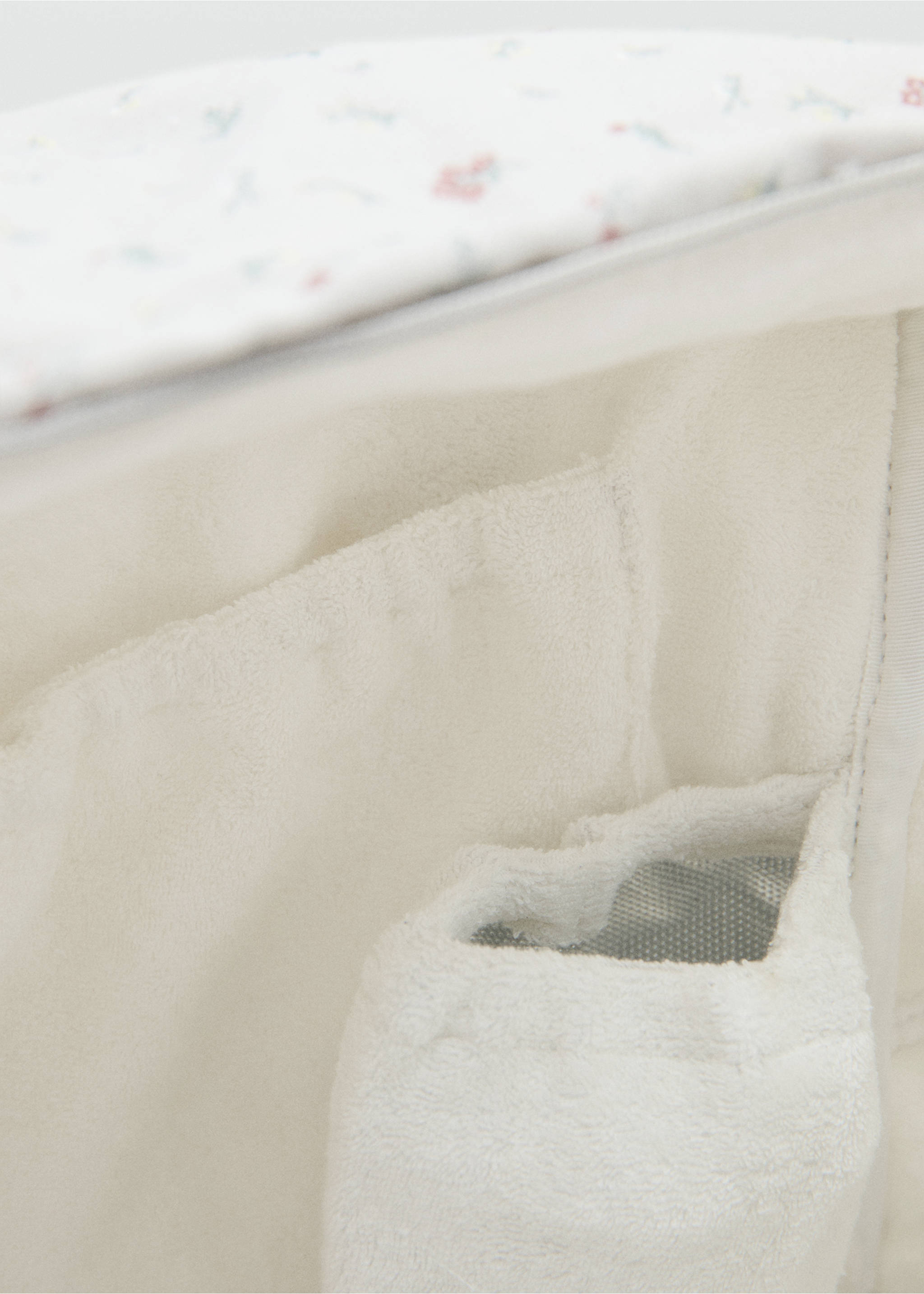 Bolsa maternidad flores - Detalle del artículo 2, Gris. Ref: 27092551-00.