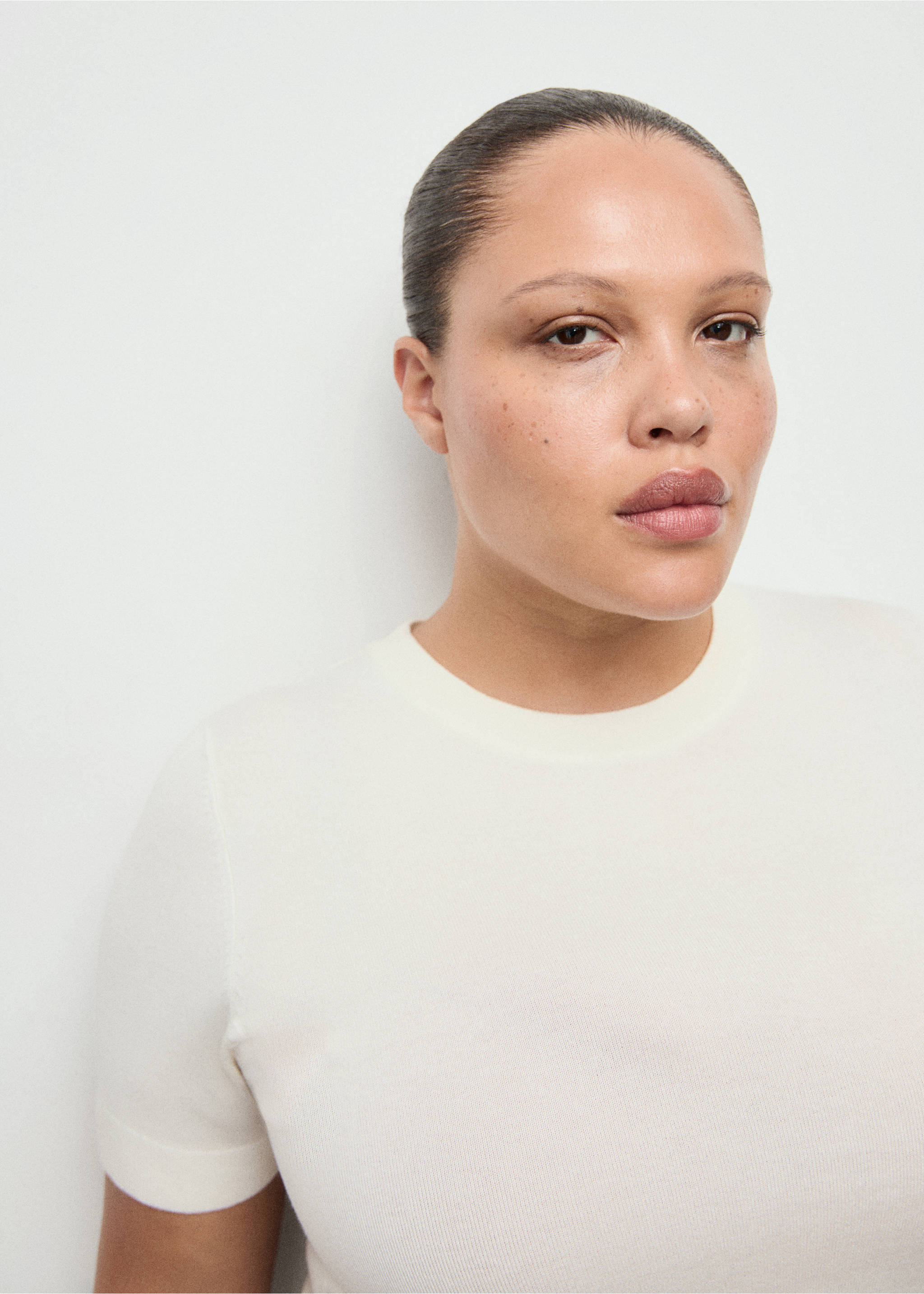 Jersey punto fino manga corta - Detalle del artículo 4, Crudo. Ref: 27092553-00.