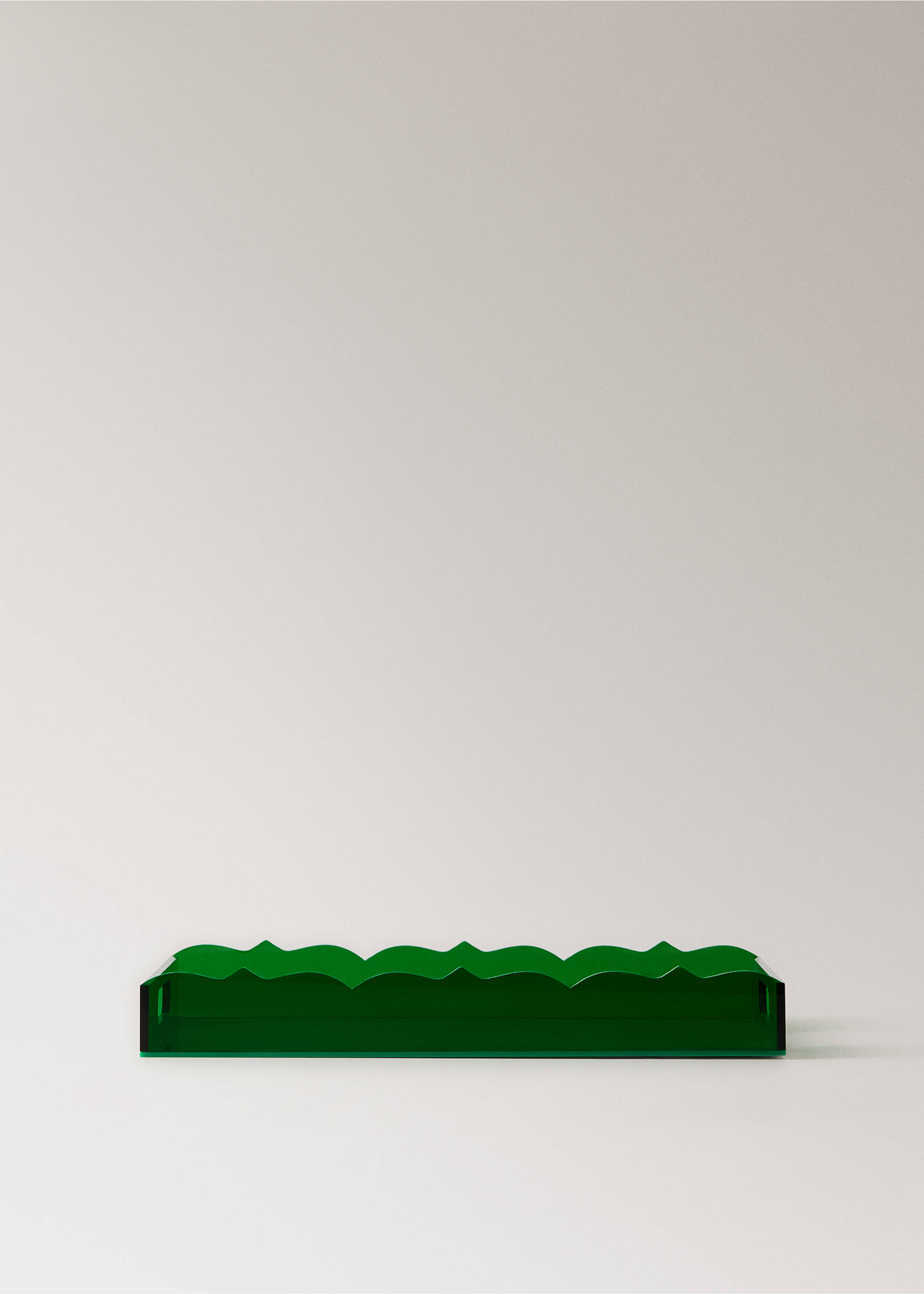 Bandeja acrílica com ondas de cor tamanho médio - Artigo sem modelo, Vermelhão. Ref: 27092894-00.