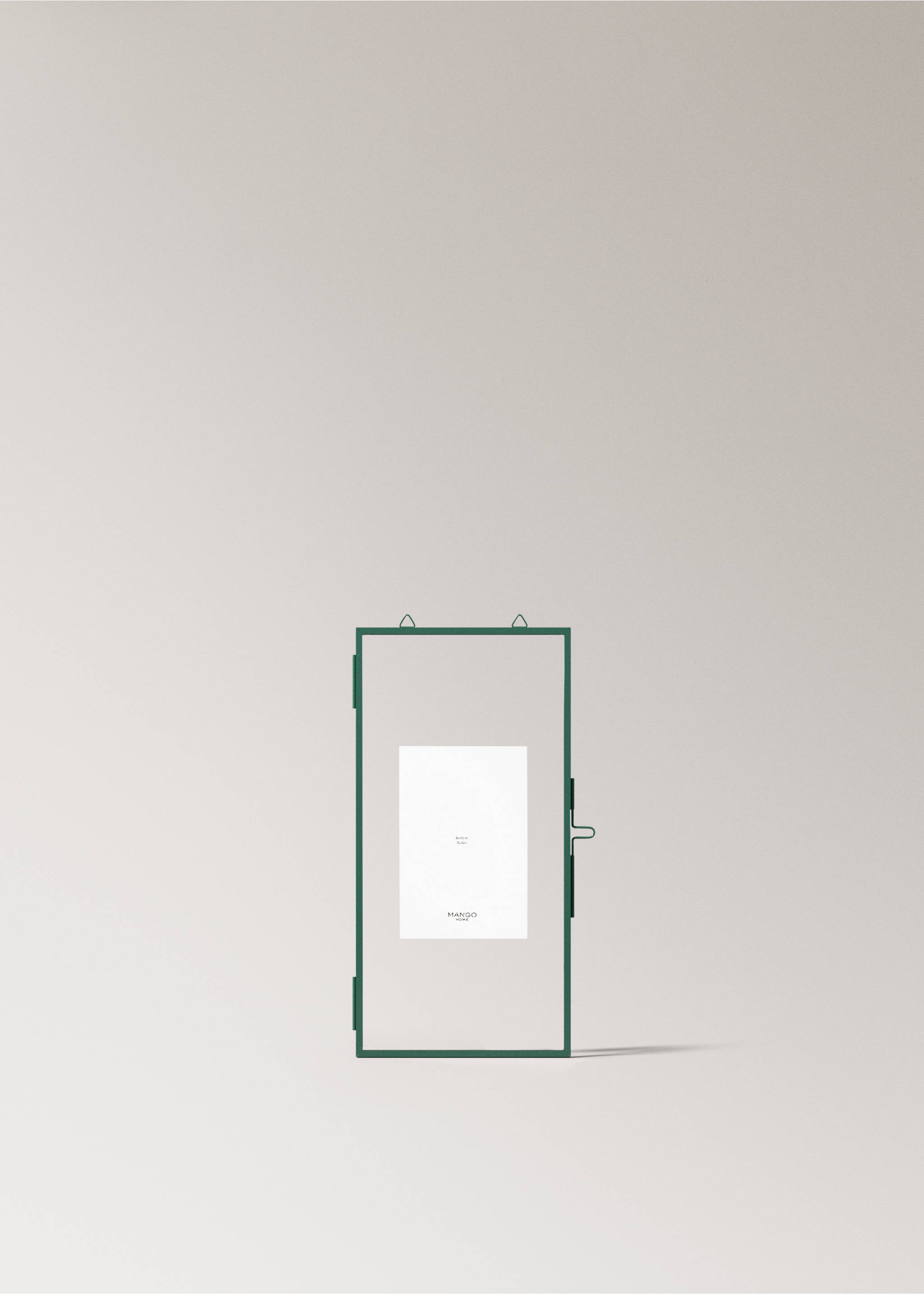 Medium-sized coloured metal profile frame - Article without model, Emerald Green. Ref: 27092901-00.