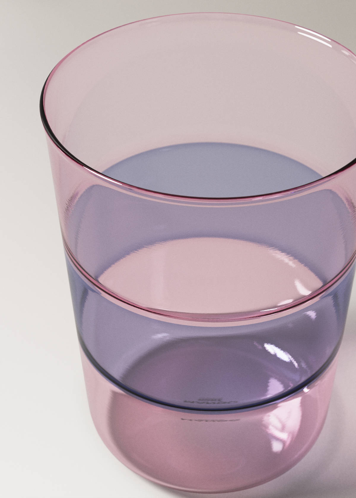 Two-tone borosilicate glass — Pink