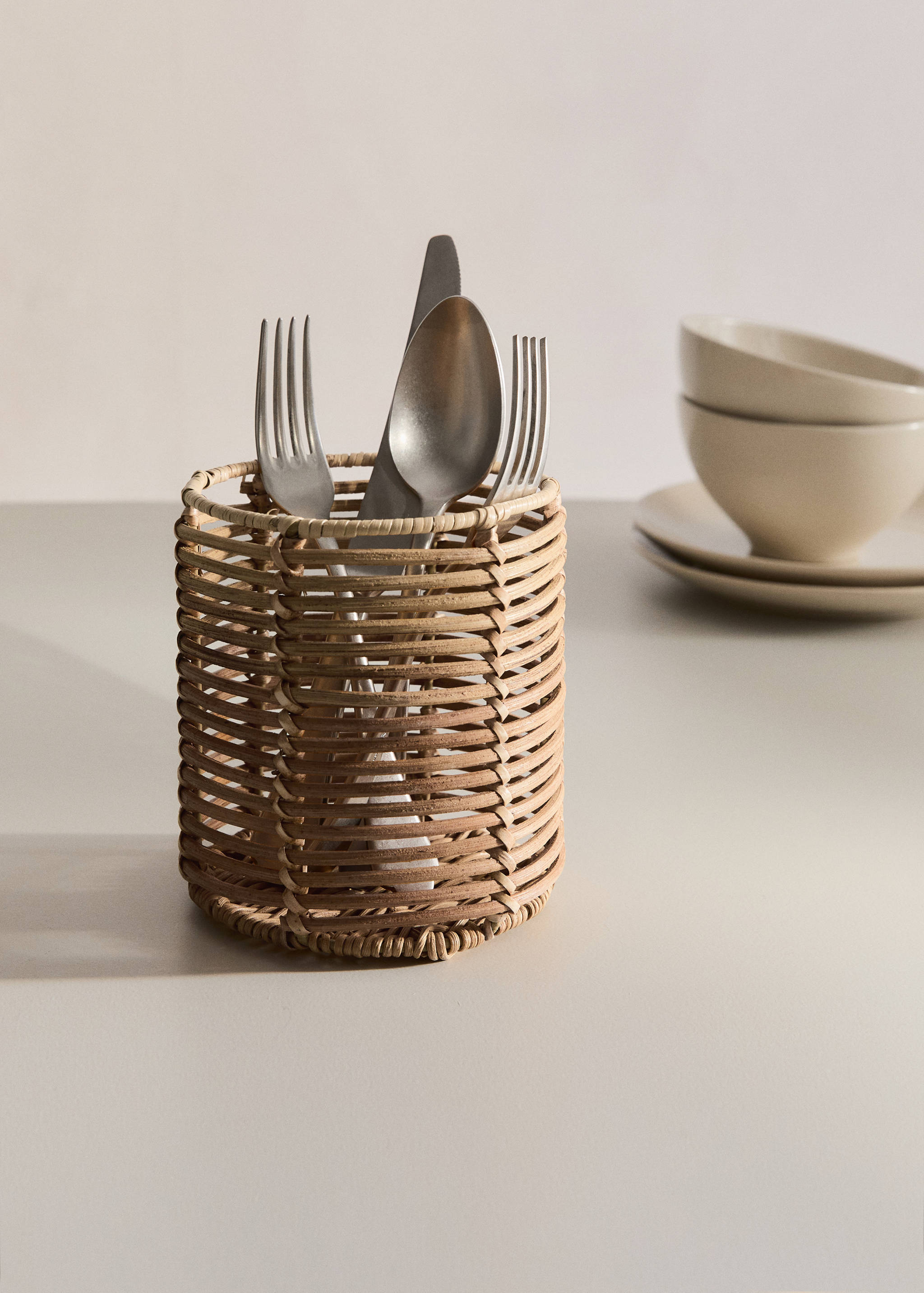 Rattan Cutlery Holder - General plane