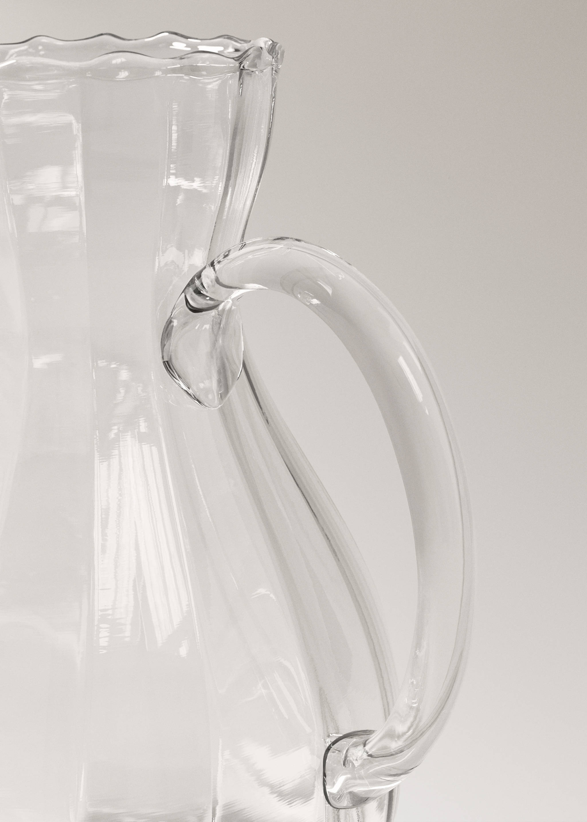 Oregelbunden glaskanna - Detaljer om artikeln 2