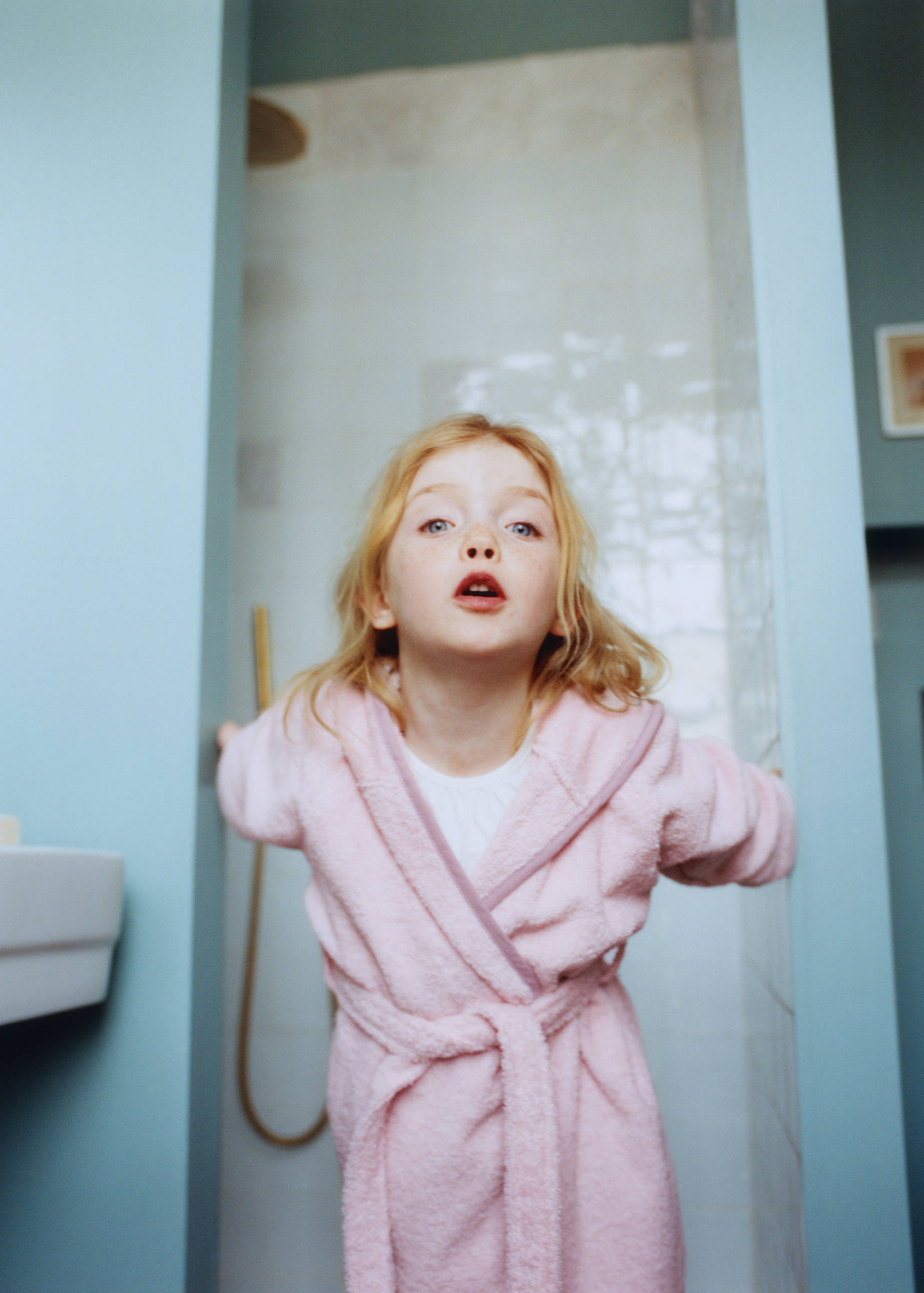 Peignoir enfant coton avec liseré contrastant - Détail de l'article 6