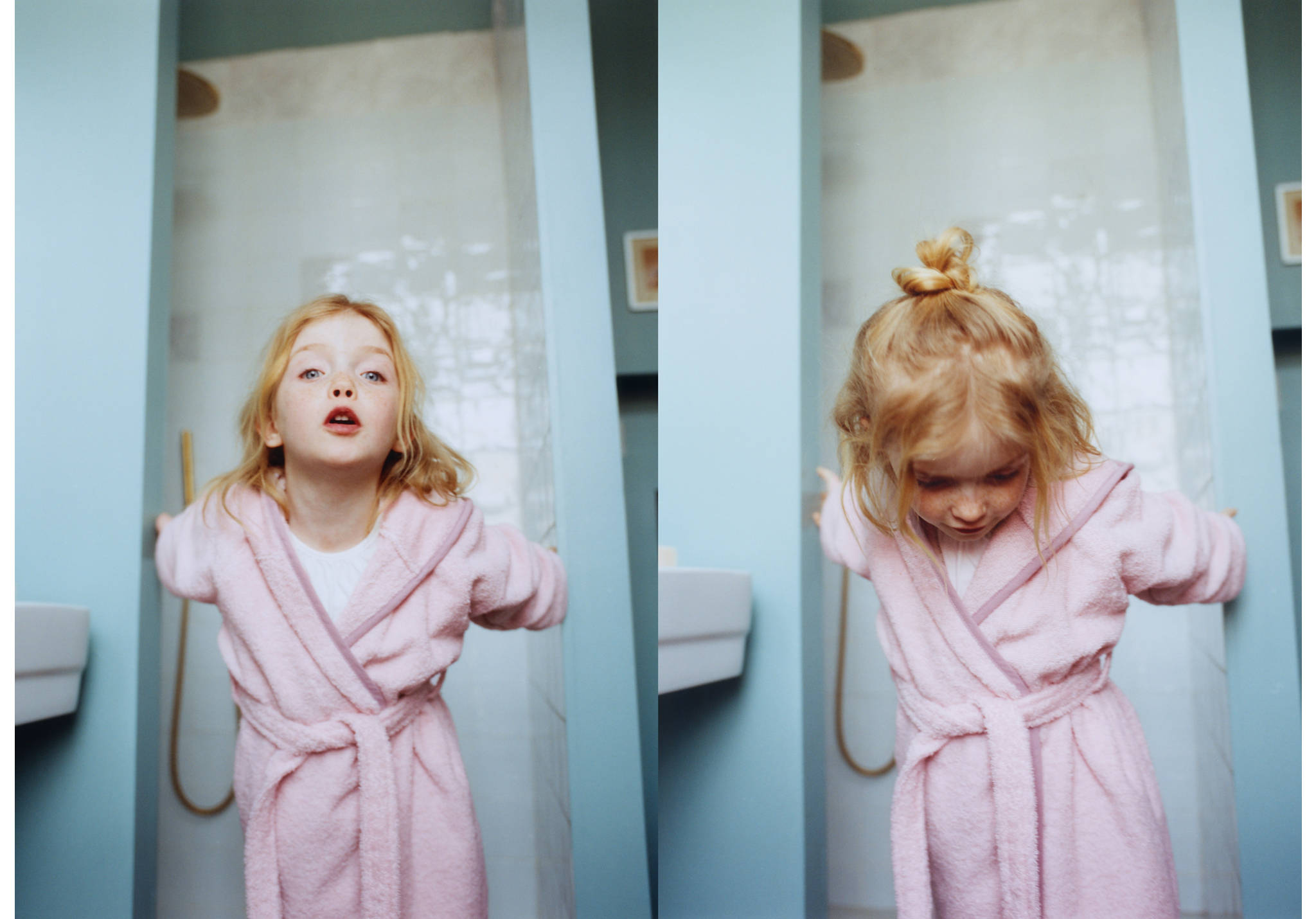 Children's cotton bathrobe with contrasting trim - Panoramic plane