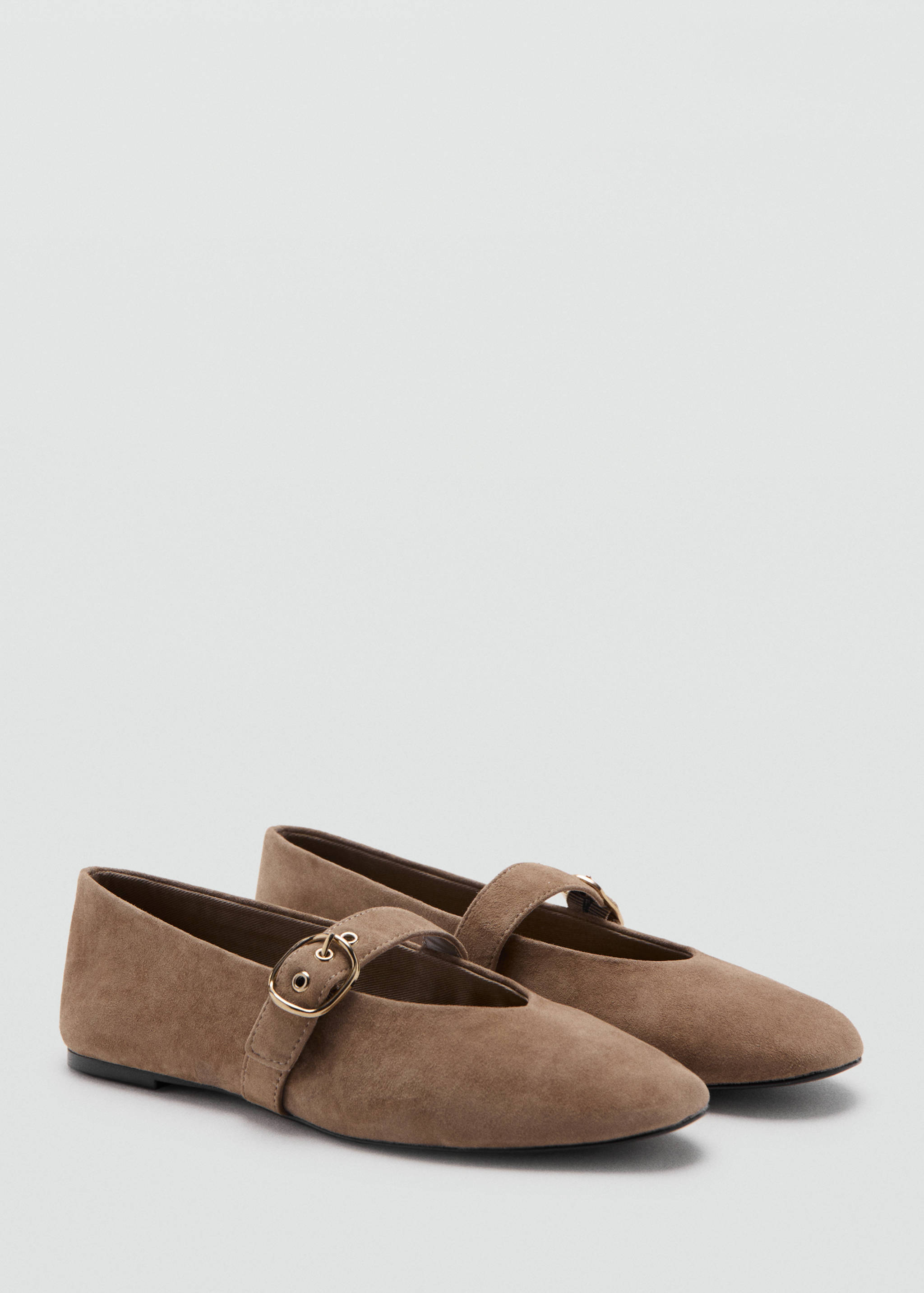 Ballerines cuir daim - Plan moyen