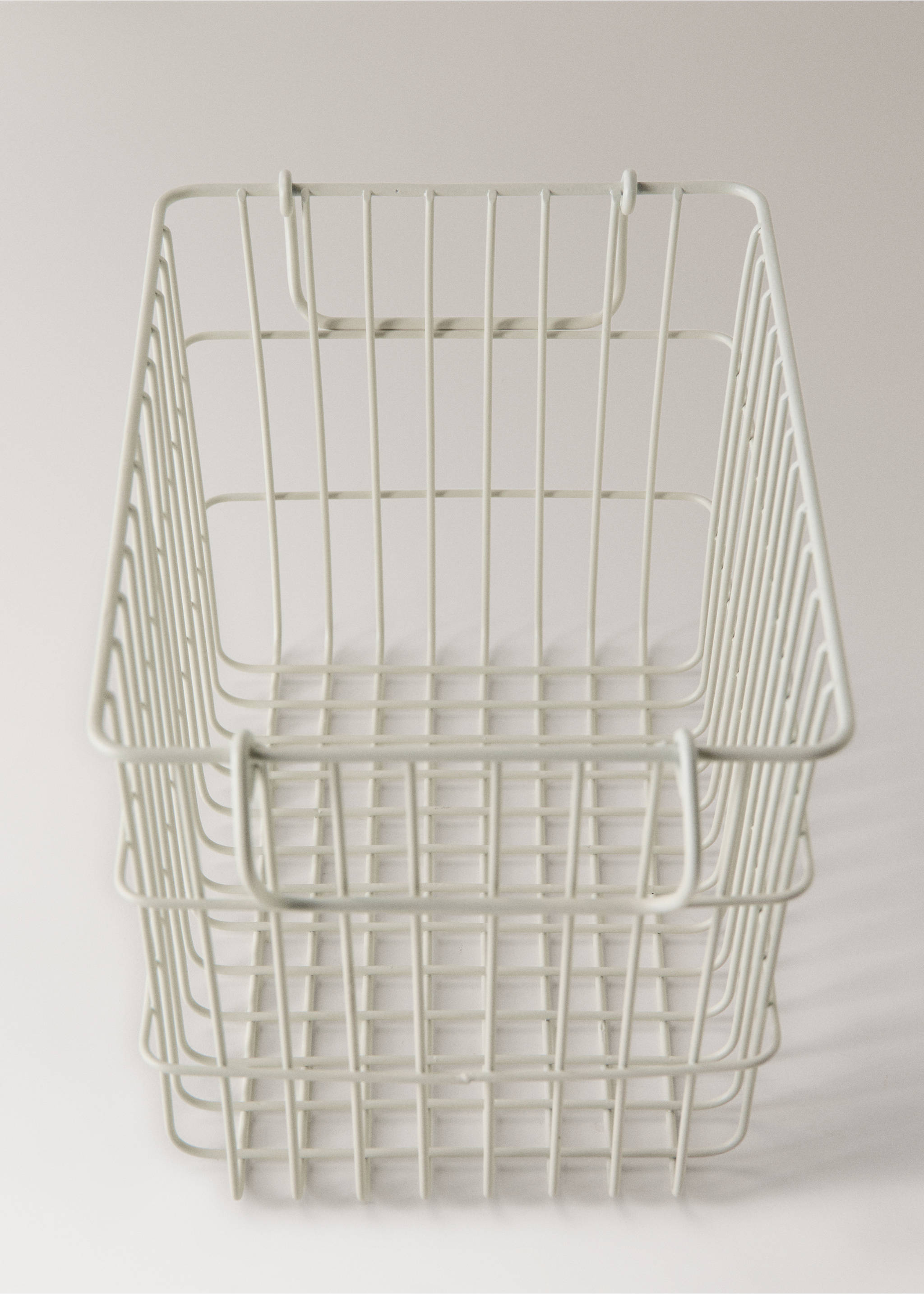 Small metal basket with handles - Details of the article 1, Off White. Ref: 27092932-00.