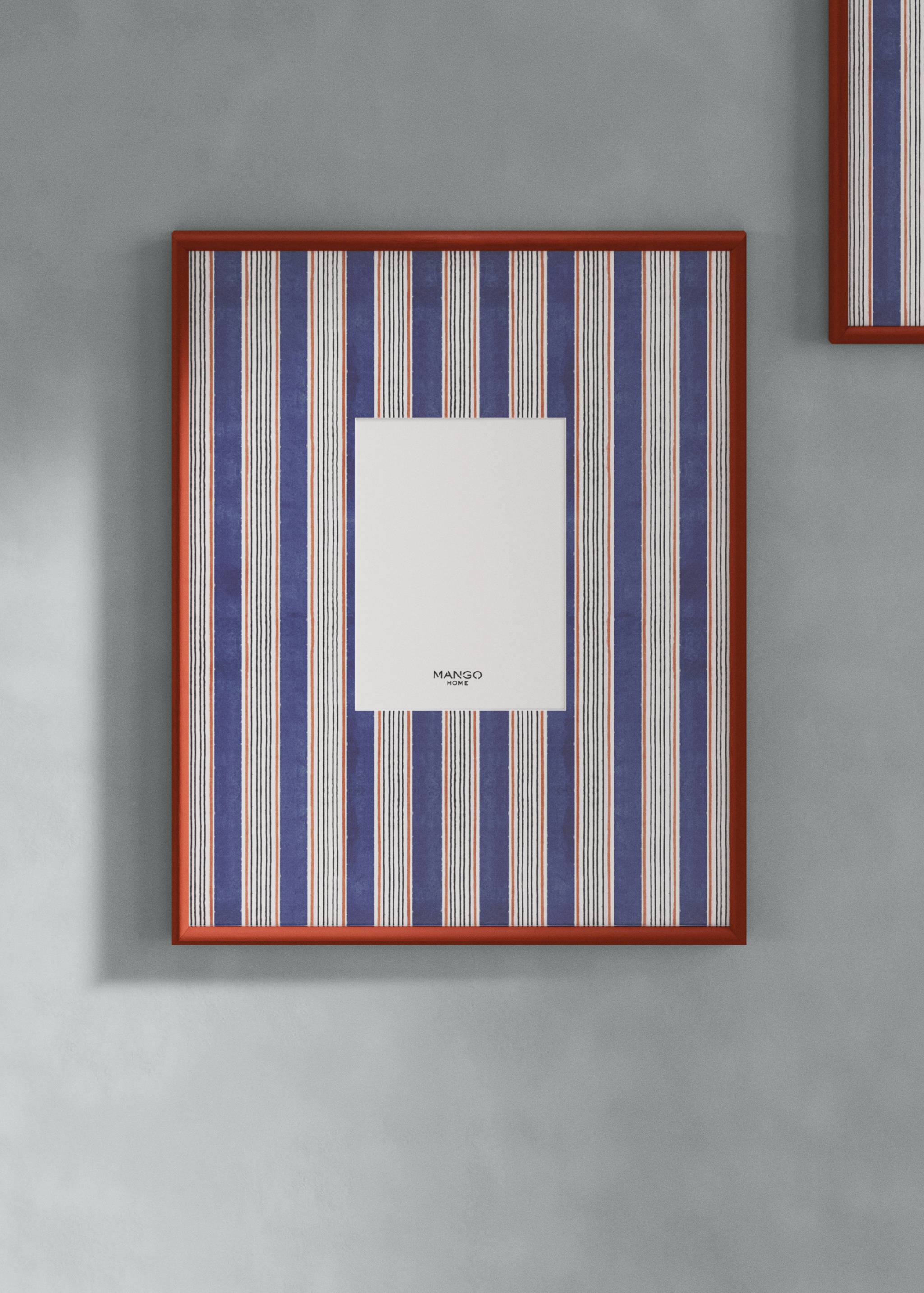 Medium wood frame with lines - General plane