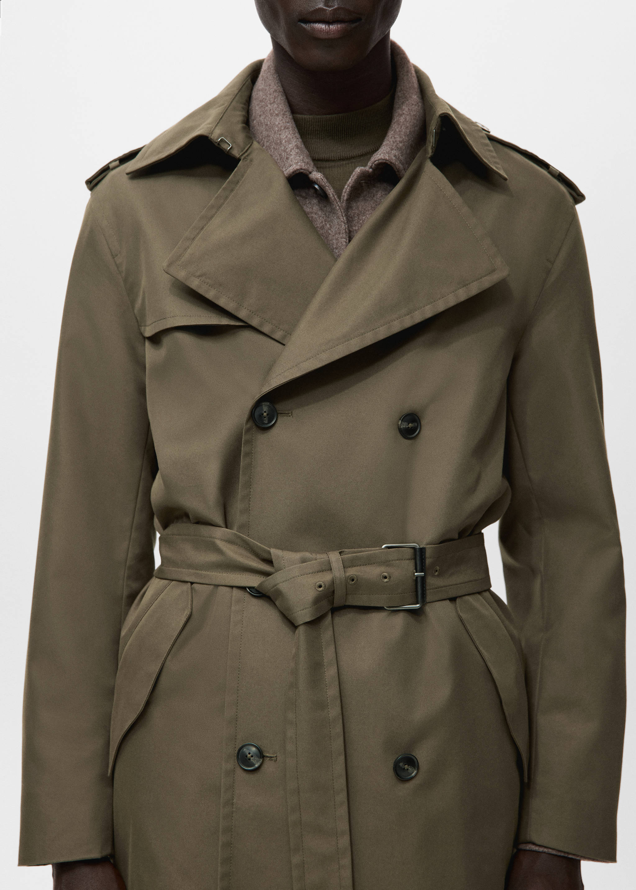 Water-repellent belted trench coat - Details of the article 6