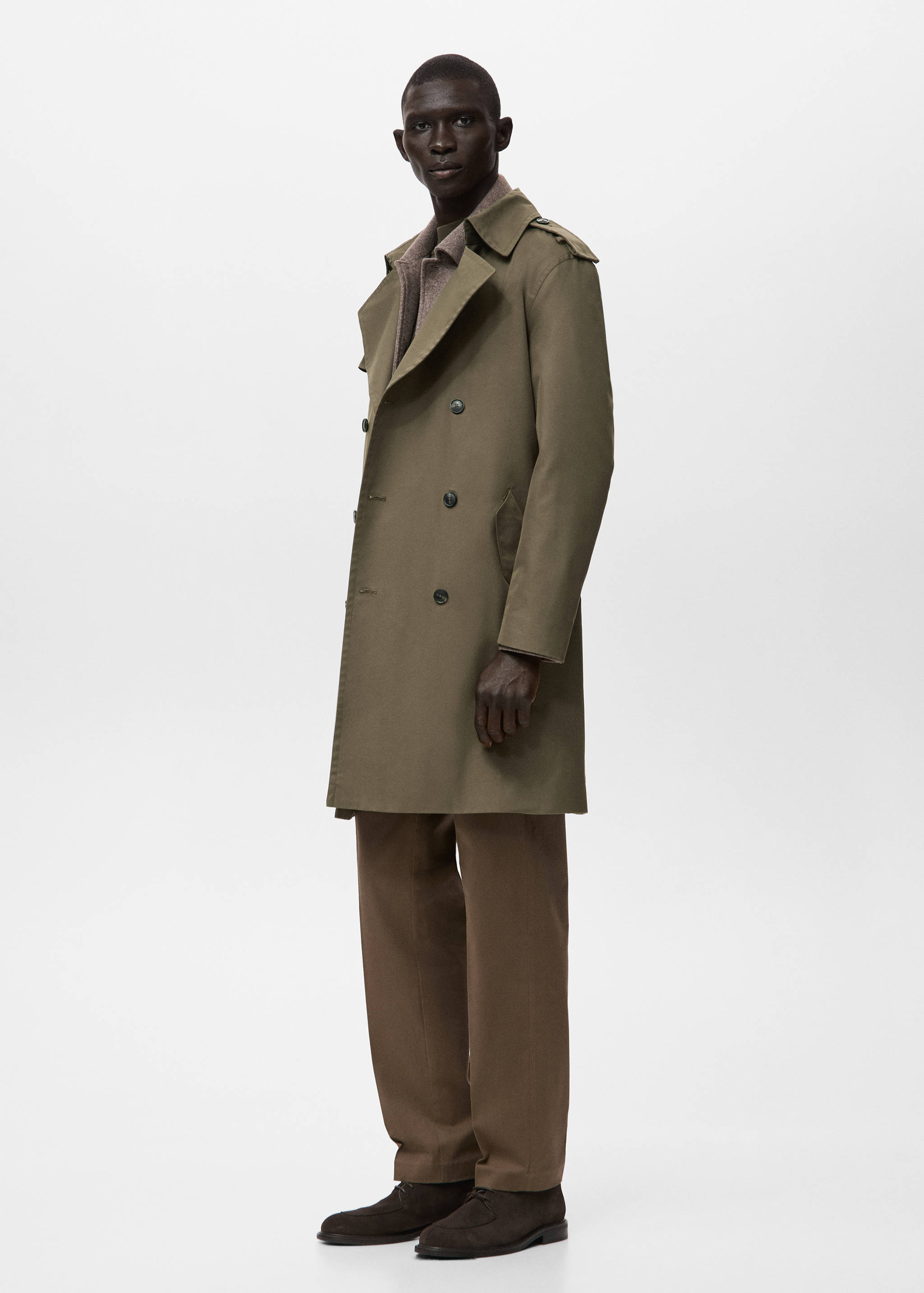 Water-repellent belted trench coat - Details of the article 2