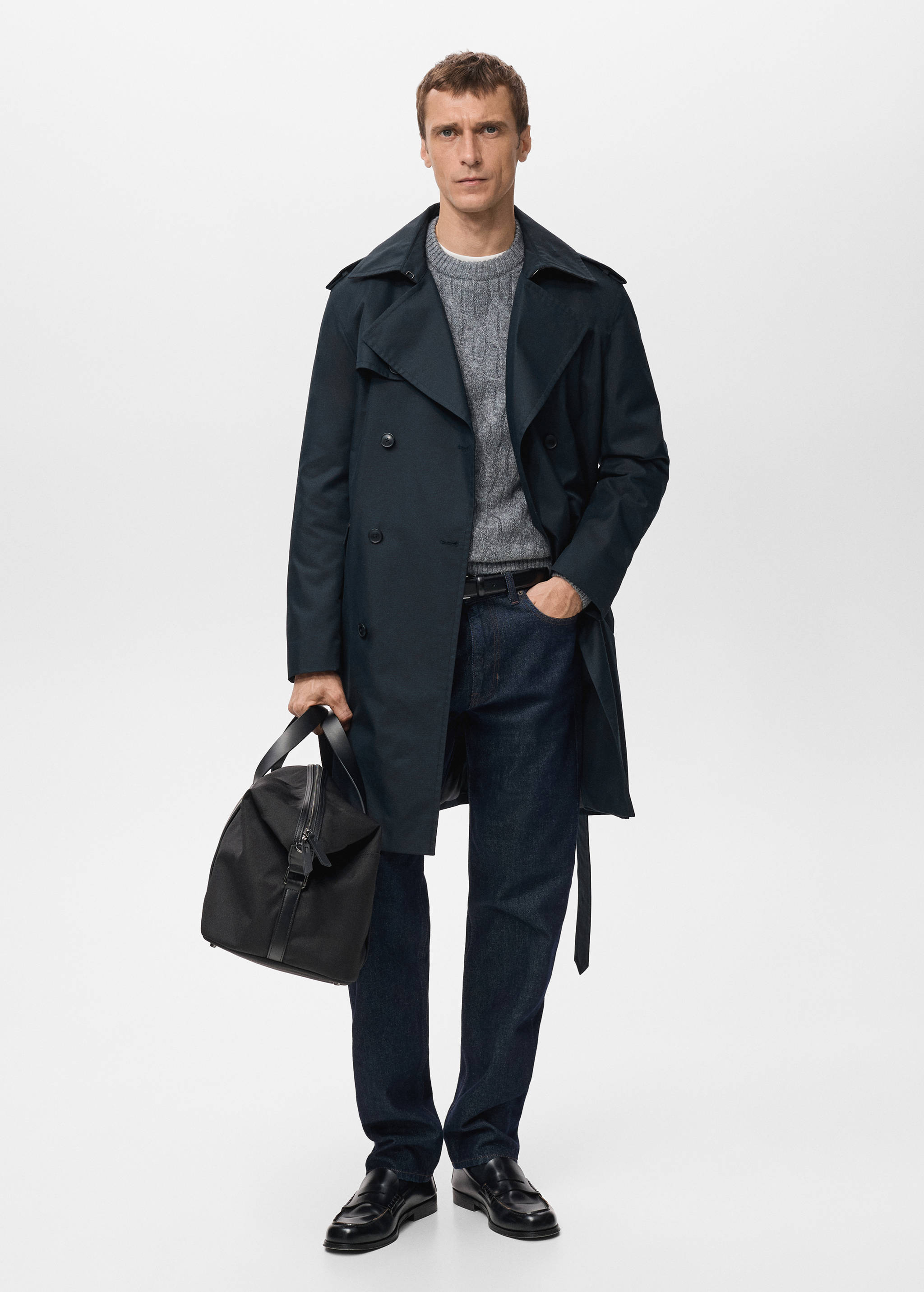 Water-repellent belted trench coat - General plane